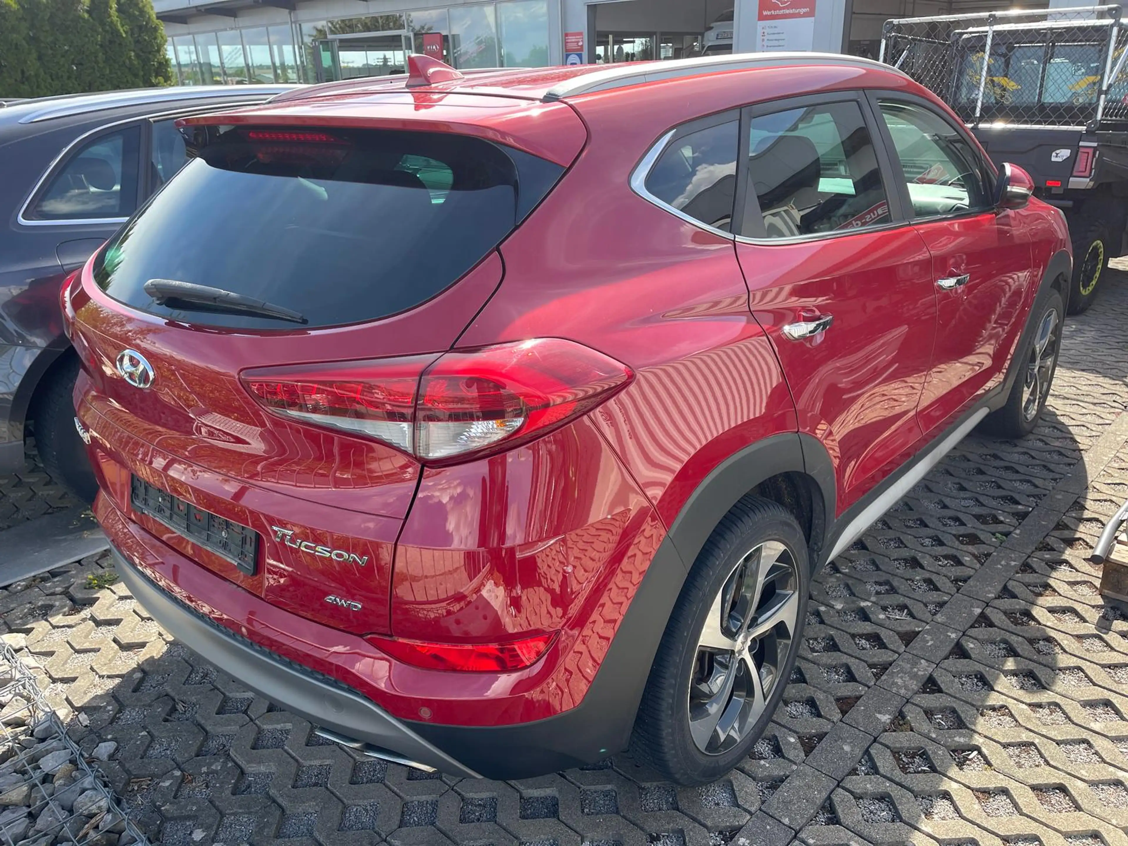 Hyundai TUCSON 1.6 Style 4WD+AT+Navi+Kamera+Touch+Alu+++ — photo 5