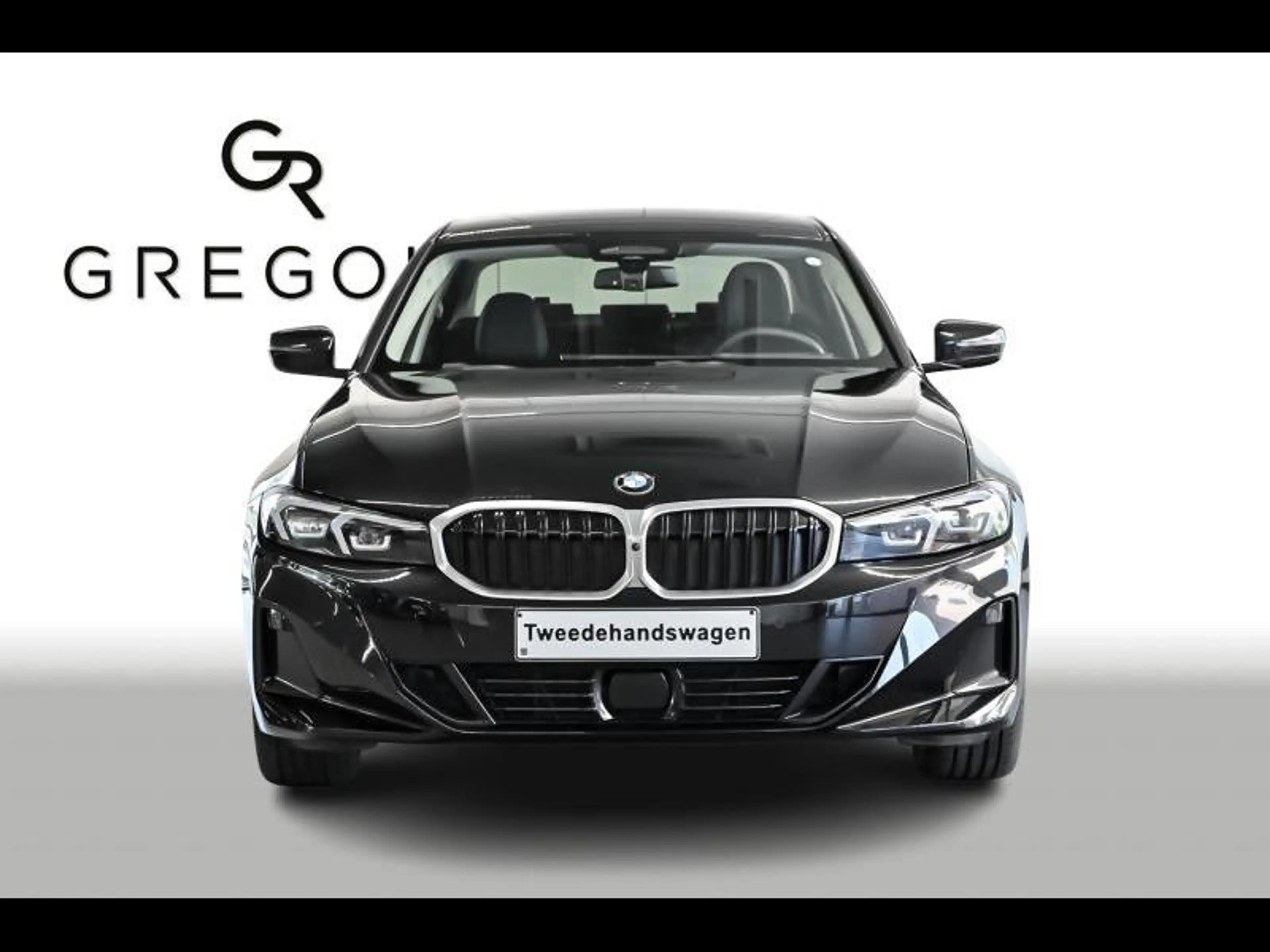 BMW 318 i Berline — photo 2