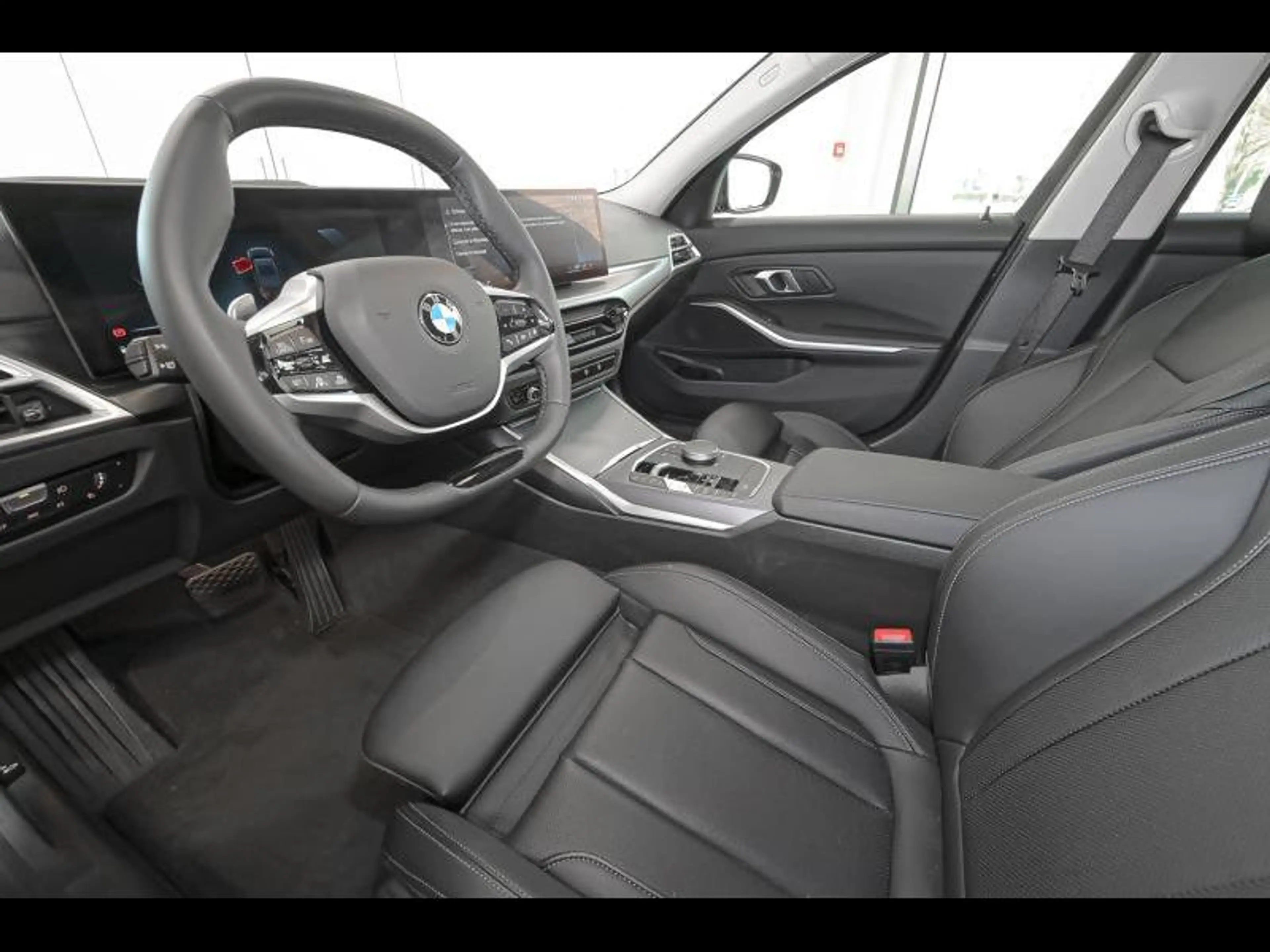 BMW 318 i Berline — photo 6