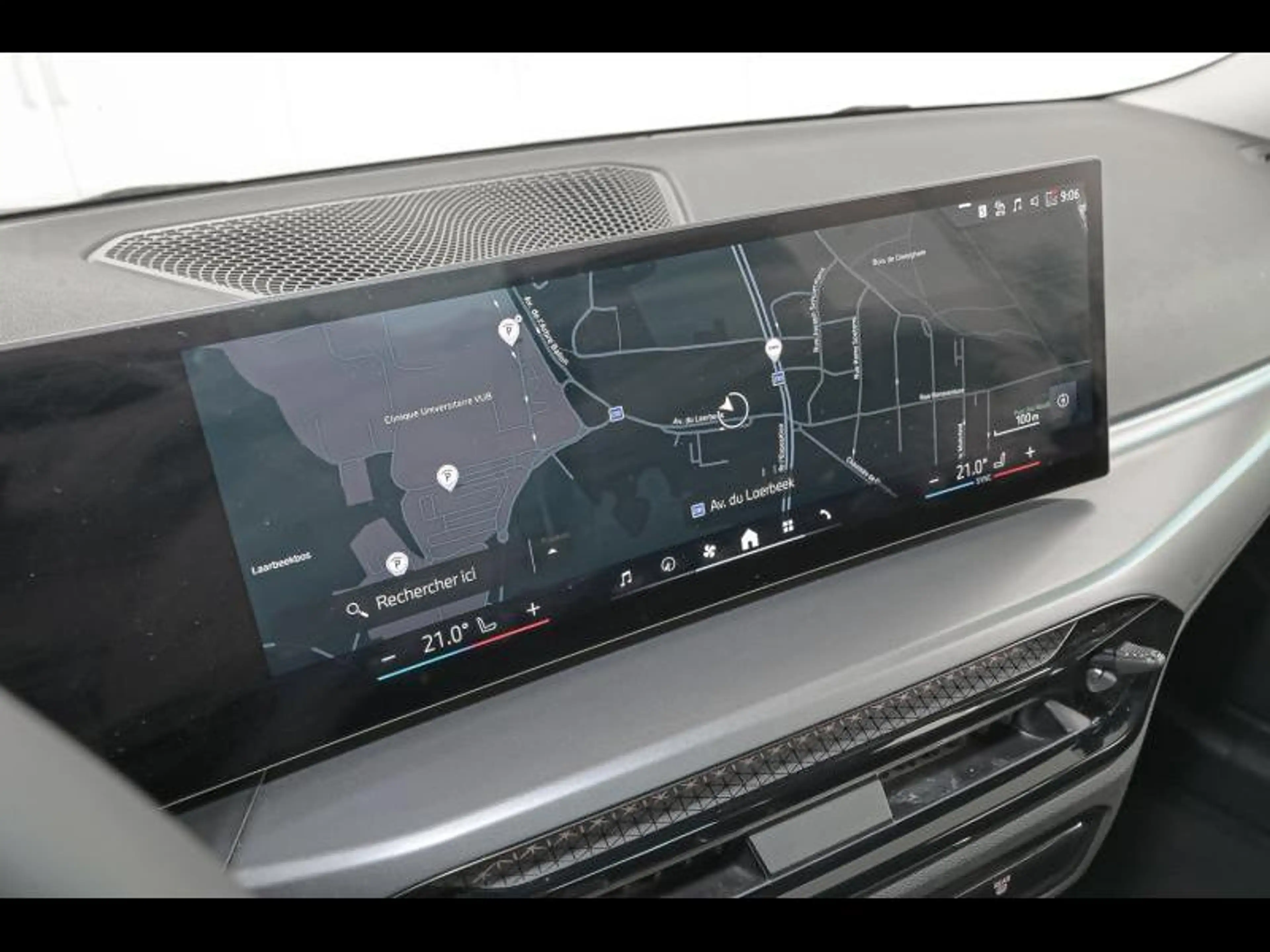 BMW 318 i Berline — photo 14