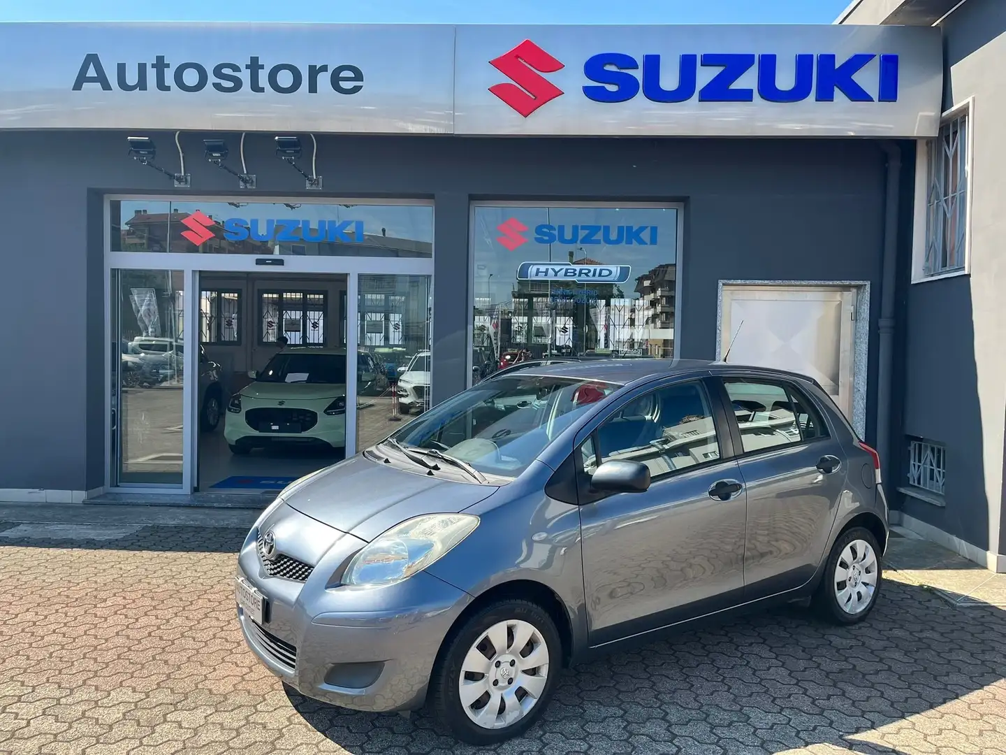 Toyota Yaris Yaris 5p 1.0 BENZINA - 69 CV!!!!! Argento - 1