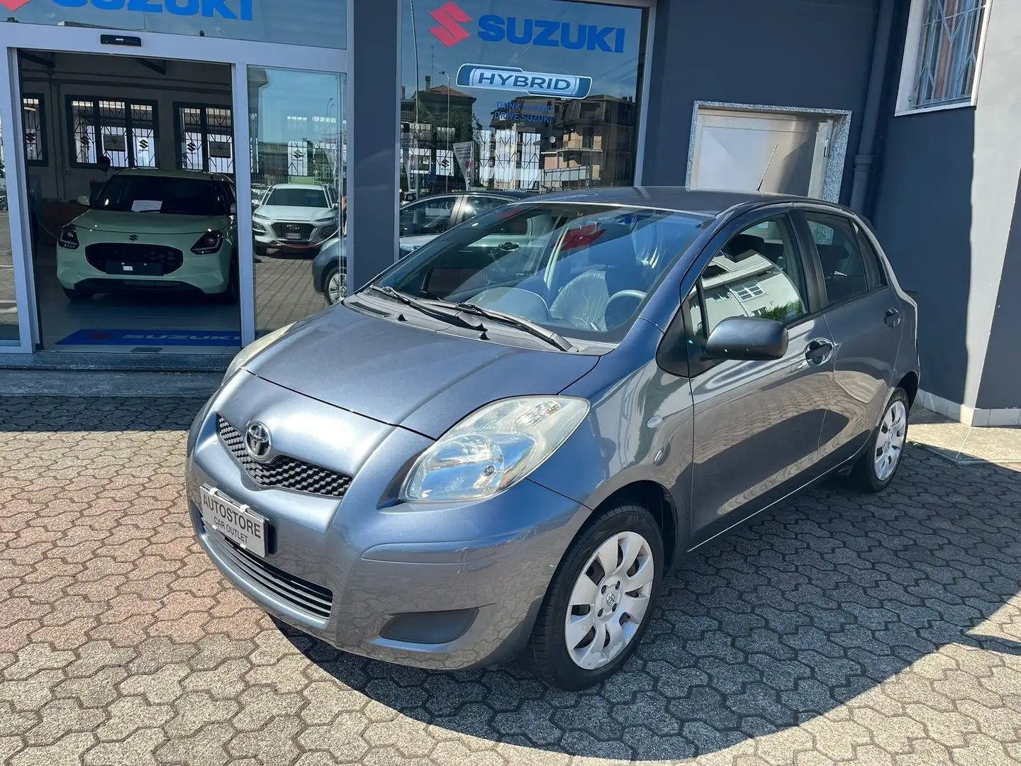 Toyota Yaris Yaris 5p 1.0 BENZINA - 69 CV!!!!! Argento - 2