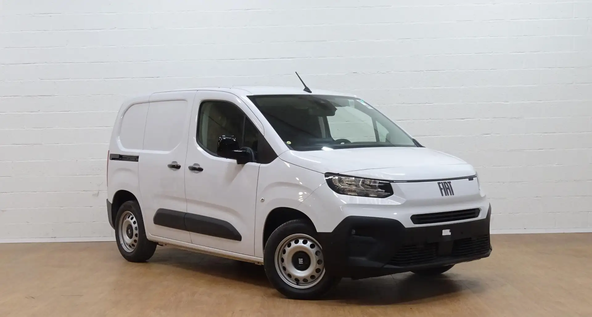 Fiat Doblo 1.5DL1 Automaat+gps+camera+park pilot Wit - 2