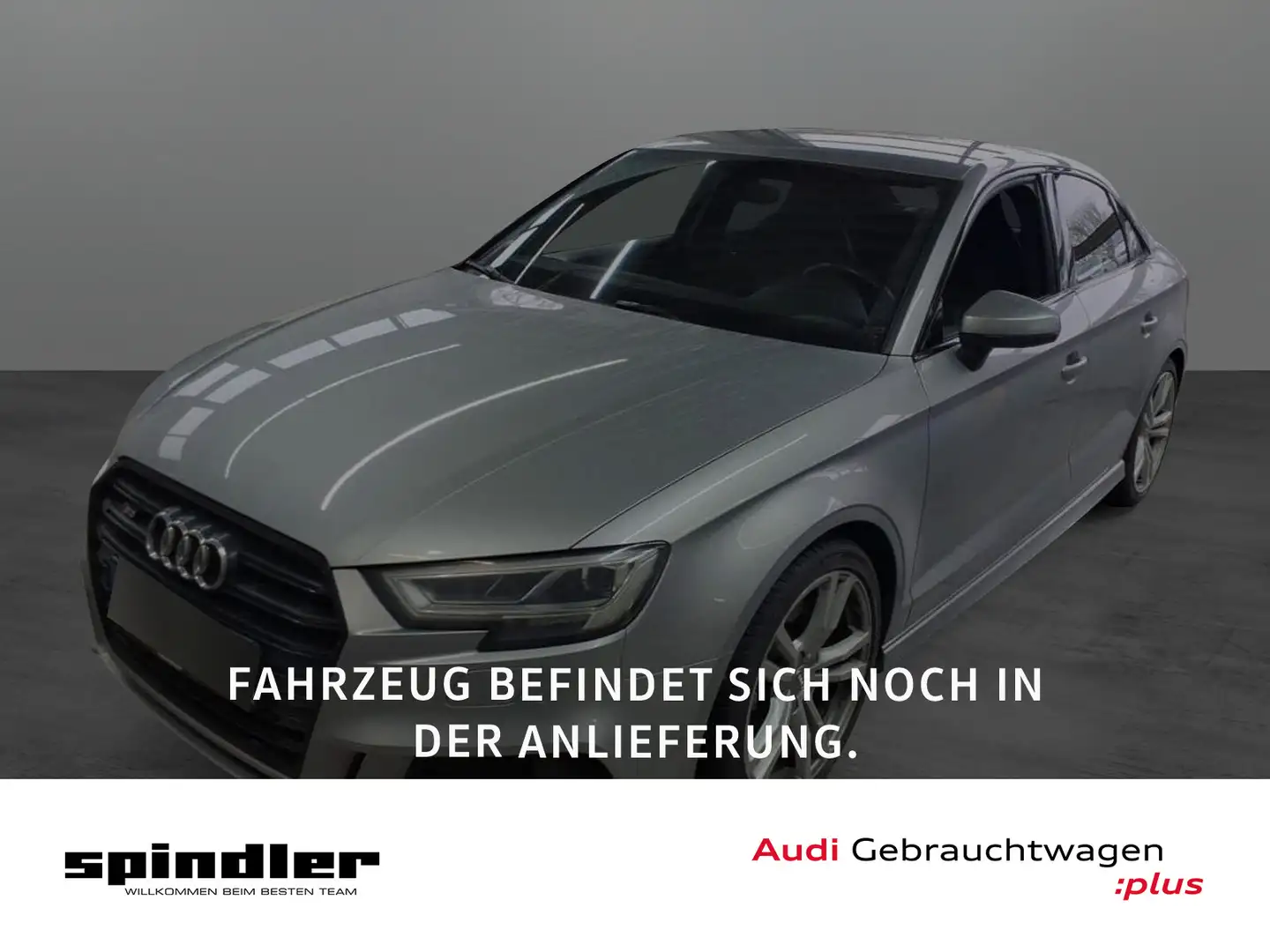 Audi S3 2.0TFSI quattro S-tronic / B&O, LED Silber - 1