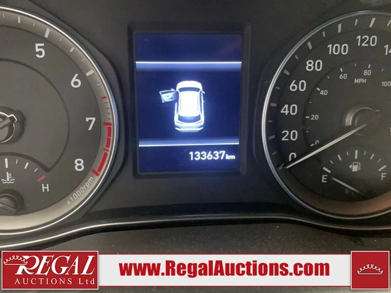 Hyundai KONA photo Hyundai KONA