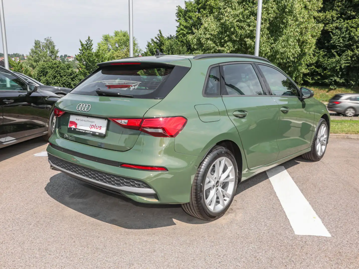 Audi A3 Neues Modell 35 TFSI AHK+NAVI+VC Groen - 2