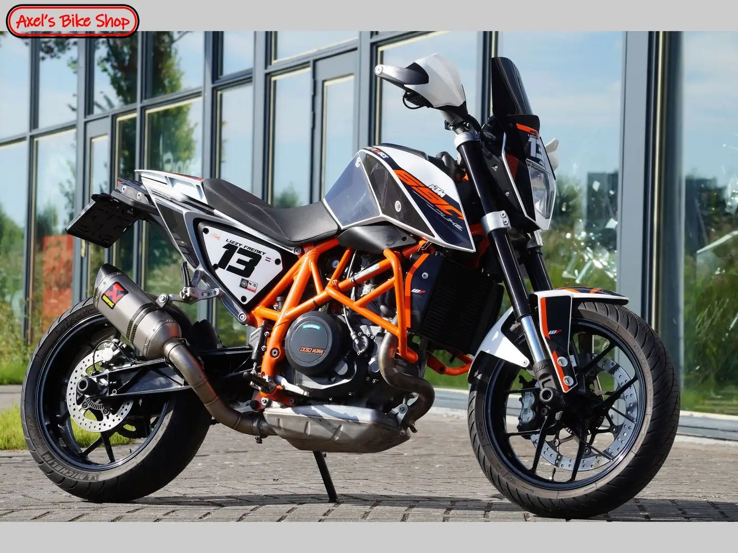 KTM 690 Duke - 1