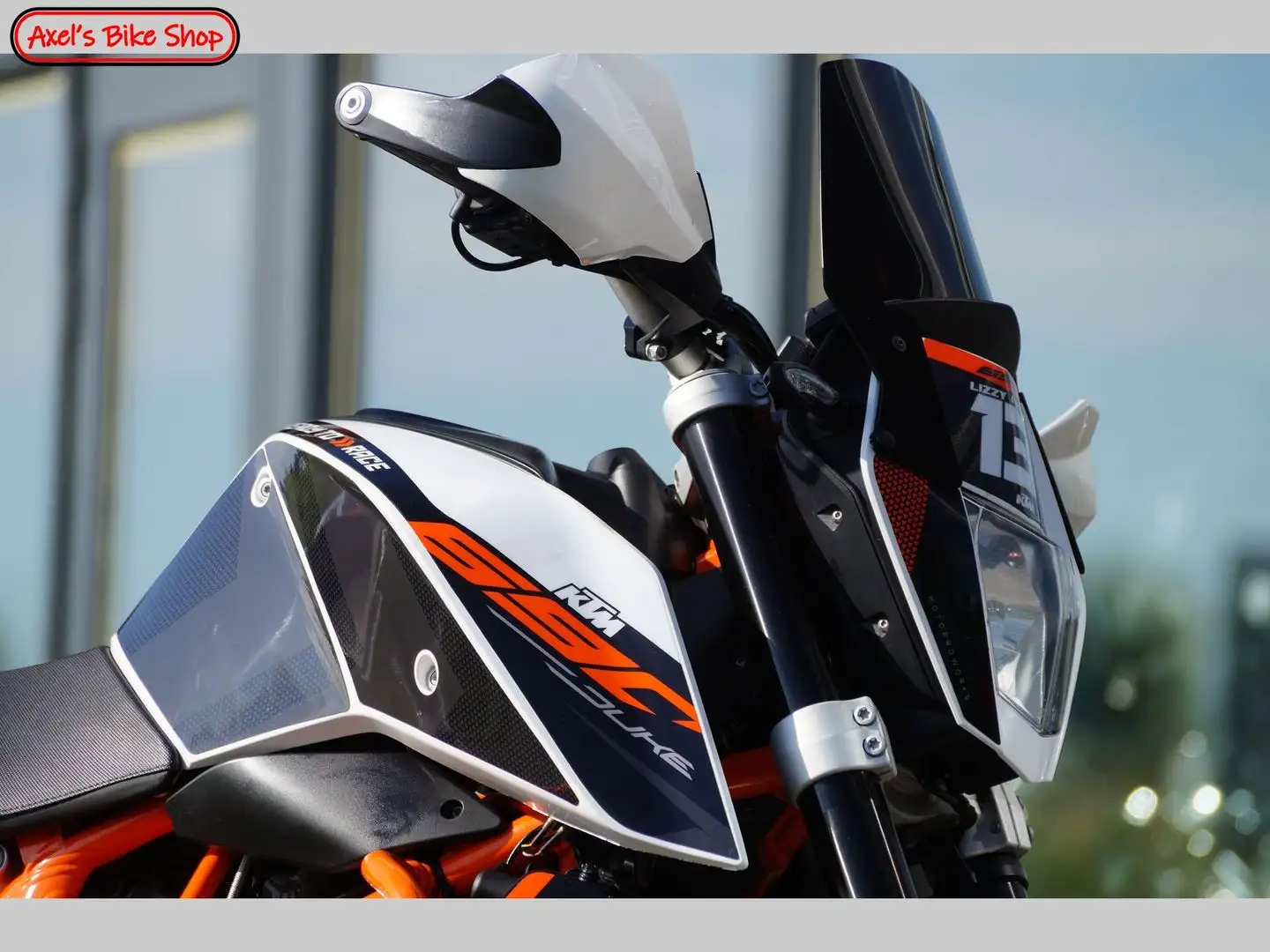 KTM 690 Duke - 2