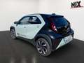 Toyota Aygo X 1.0 Team D SHZ KLIMA KAMERA BLUETOOTH Grün - thumbnail 2