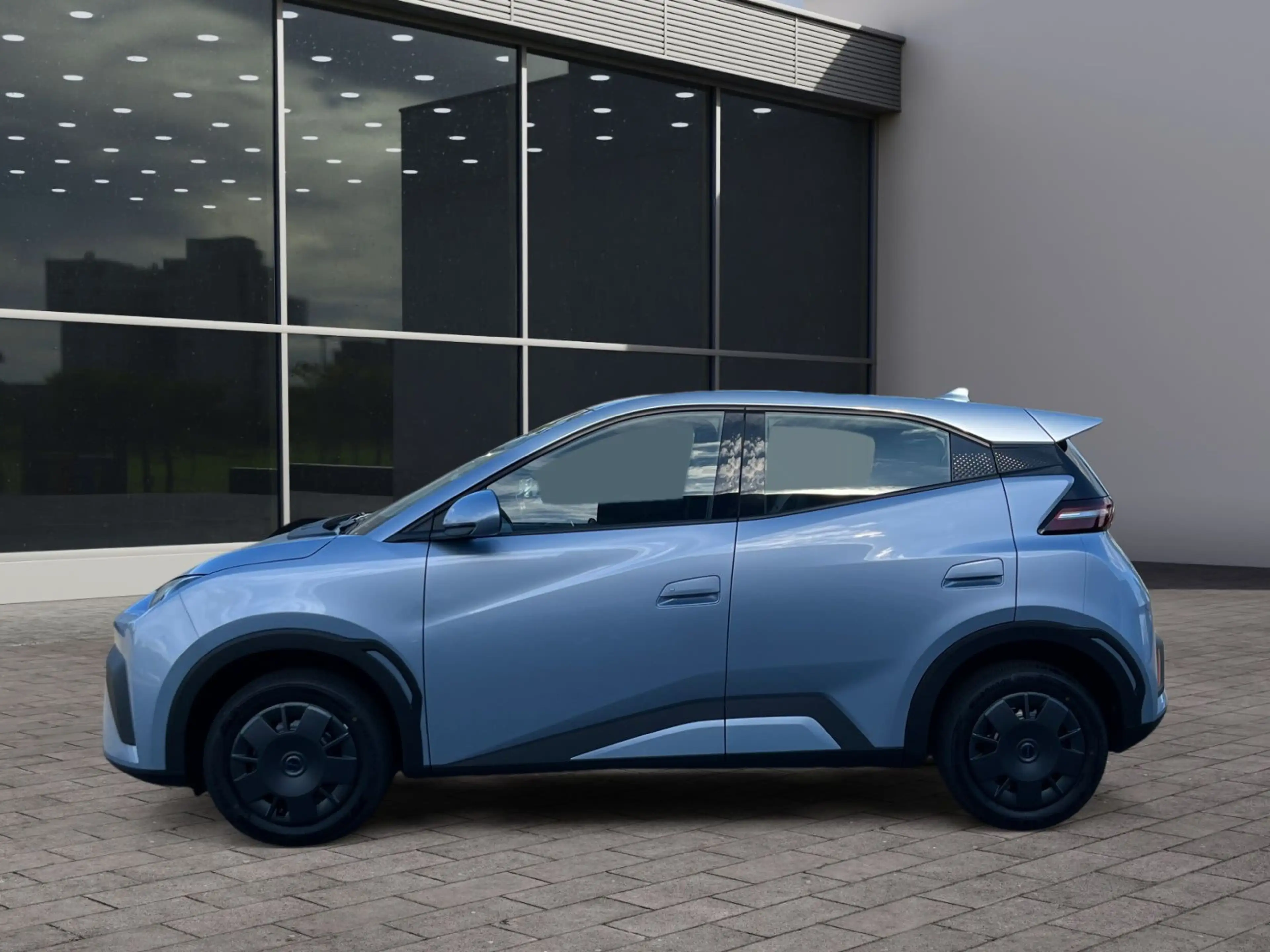 BYD Dolphin Surf Dolphin Surf 65 kW Active — photo 4