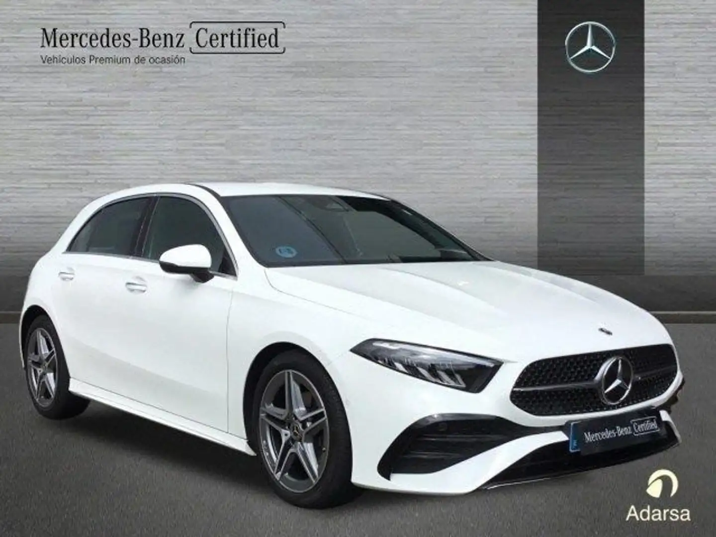 Mercedes-Benz A 180 d AMG Line (EURO 6e) - 2