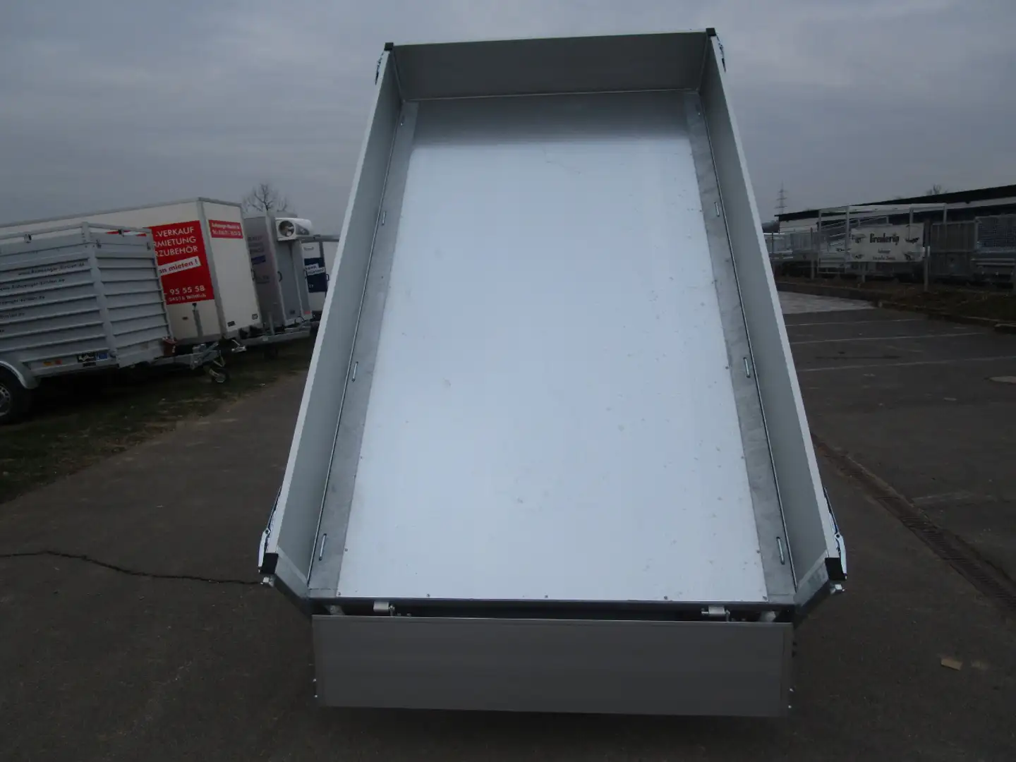Eduard 2615 Kipper 256x160x30cm Ladehöhe 63 cm 1,5 t - 2