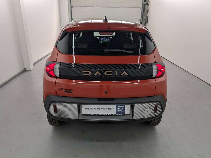 Dacia Spring Extreme 100 City Power — photo 3