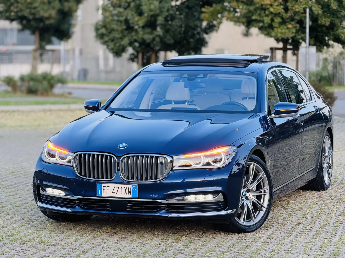 BMW 740 740Le  Eccelsa Strafull   1 of 100 Modrá - 2