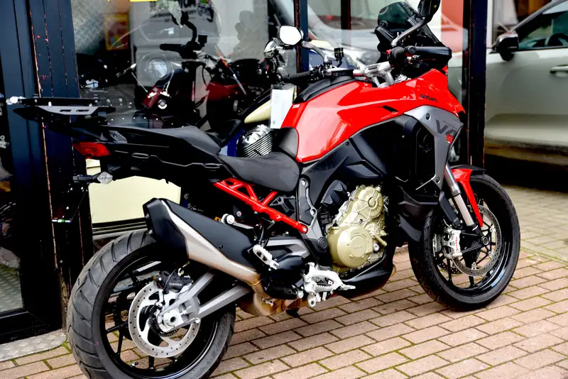 Ducati MULTISTRADA V4 S - foto 3