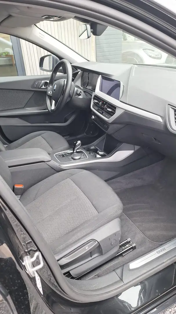 BMW 116 AUTOMAAT/NAVI/LED/VERW ZETELS/APS/PRIVACY GLASS Noir - 2