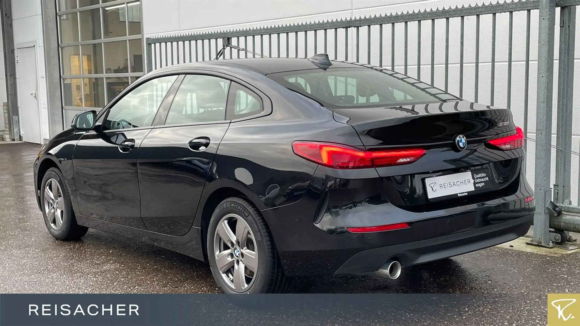 BMW 218 iA Gran Coupé LCProf PA Hifi Keyless Schwarz - 2