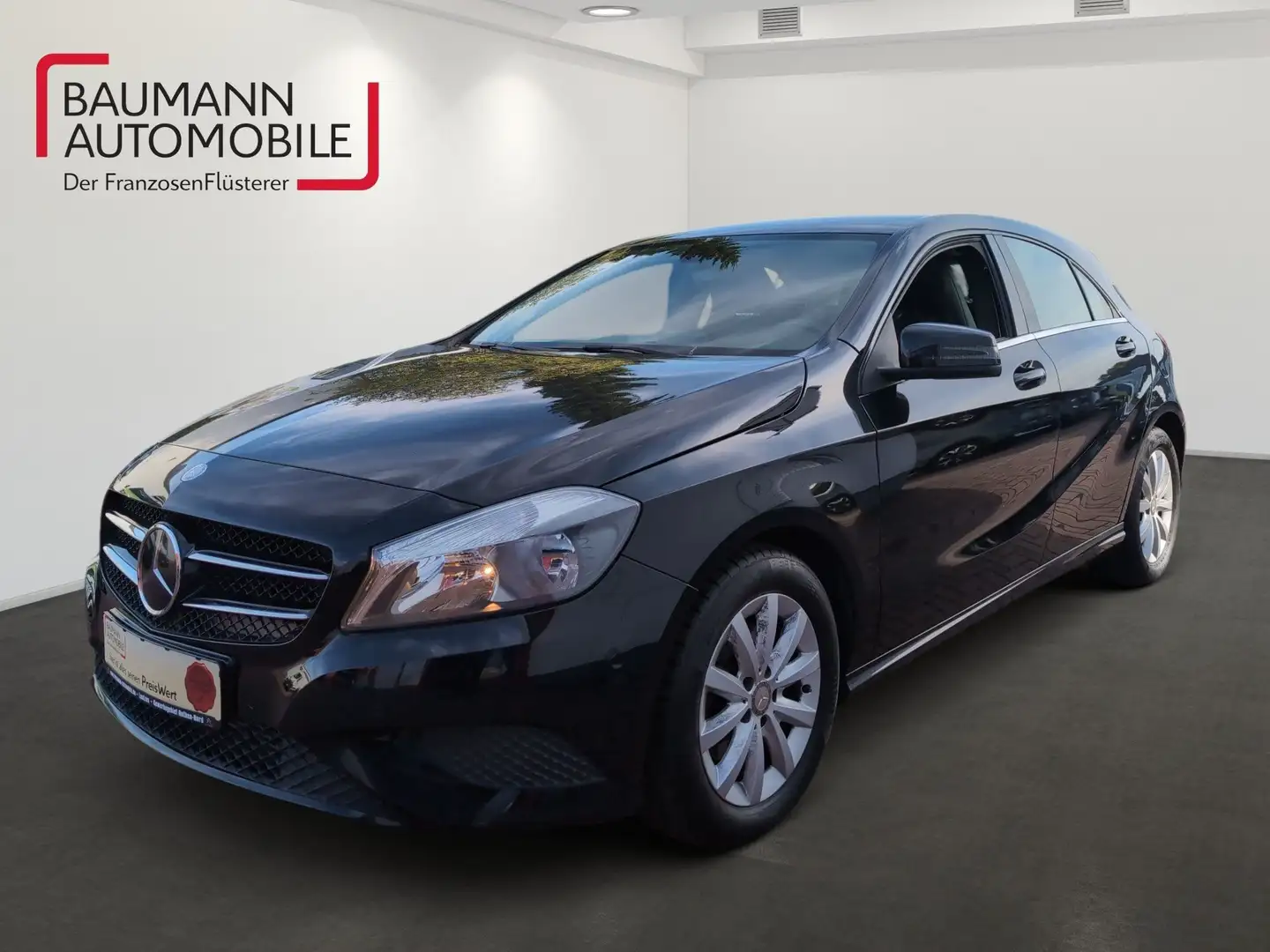 Mercedes-Benz A 180 BlueEfficiency PDC, Navi, SHZ Schwarz - 1