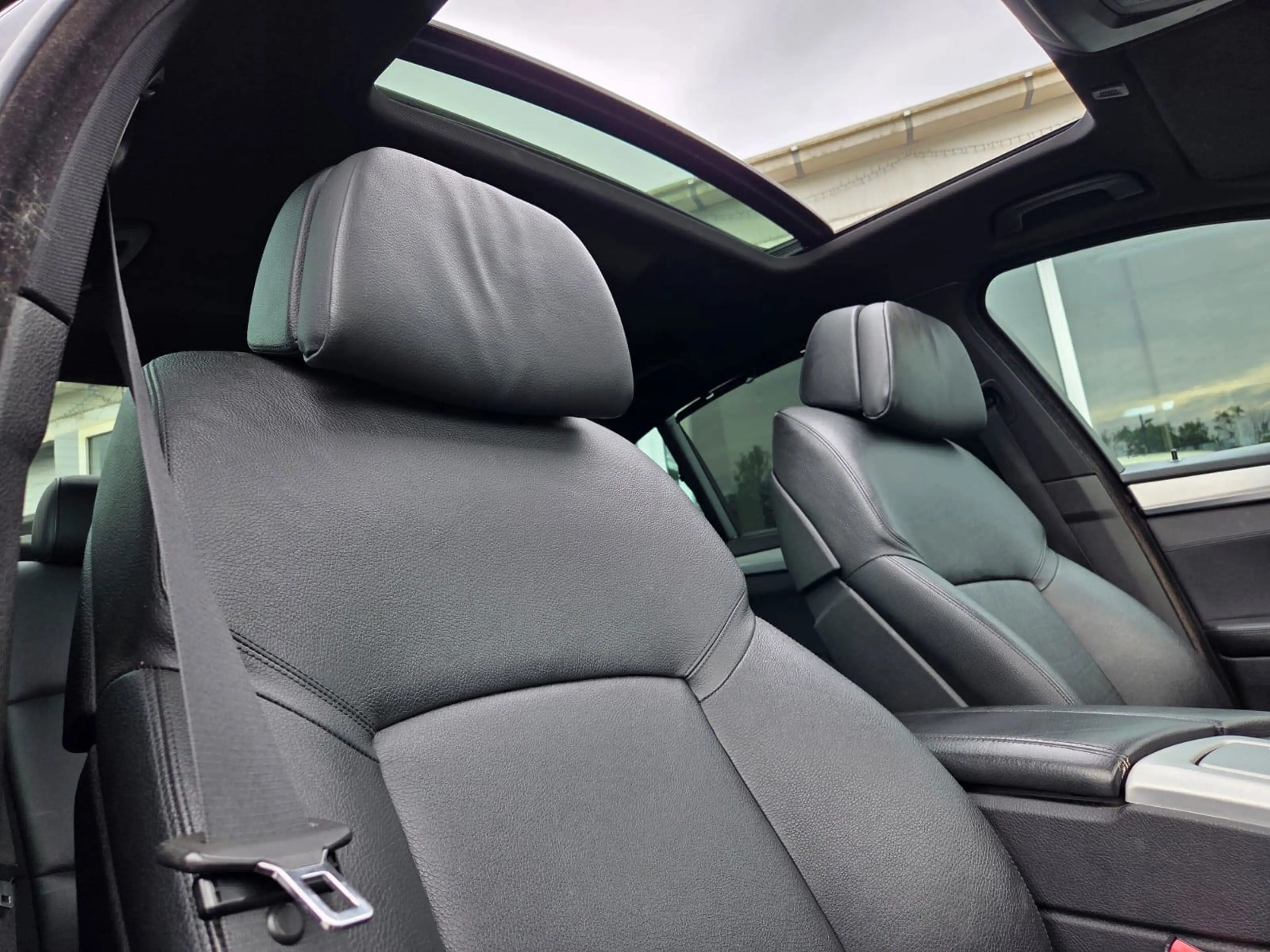 BMW M550 5-serie Xdrive Individual Schwarz Pakket! — photo 11