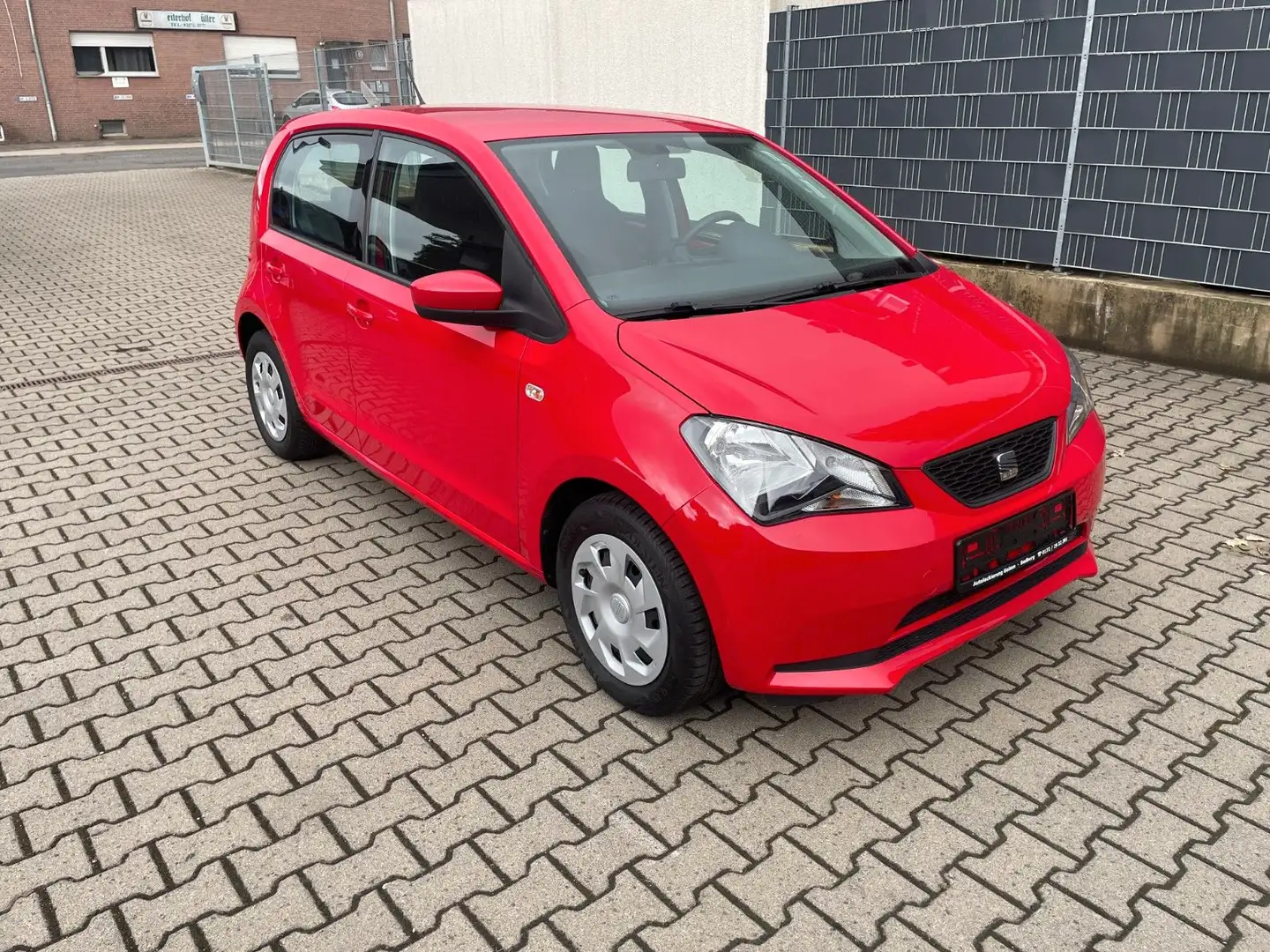 SEAT Mii MI,Style, Klima , 1. Hand , Tüv + AU neu Rot - 2