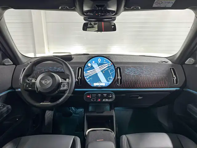 MINI Countryman view 11