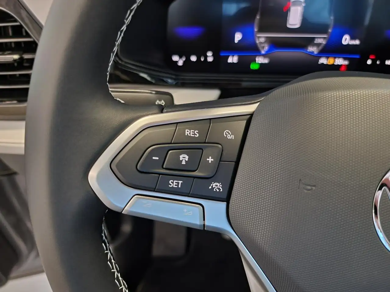 Volkswagen Taos снимка Volkswagen Taos