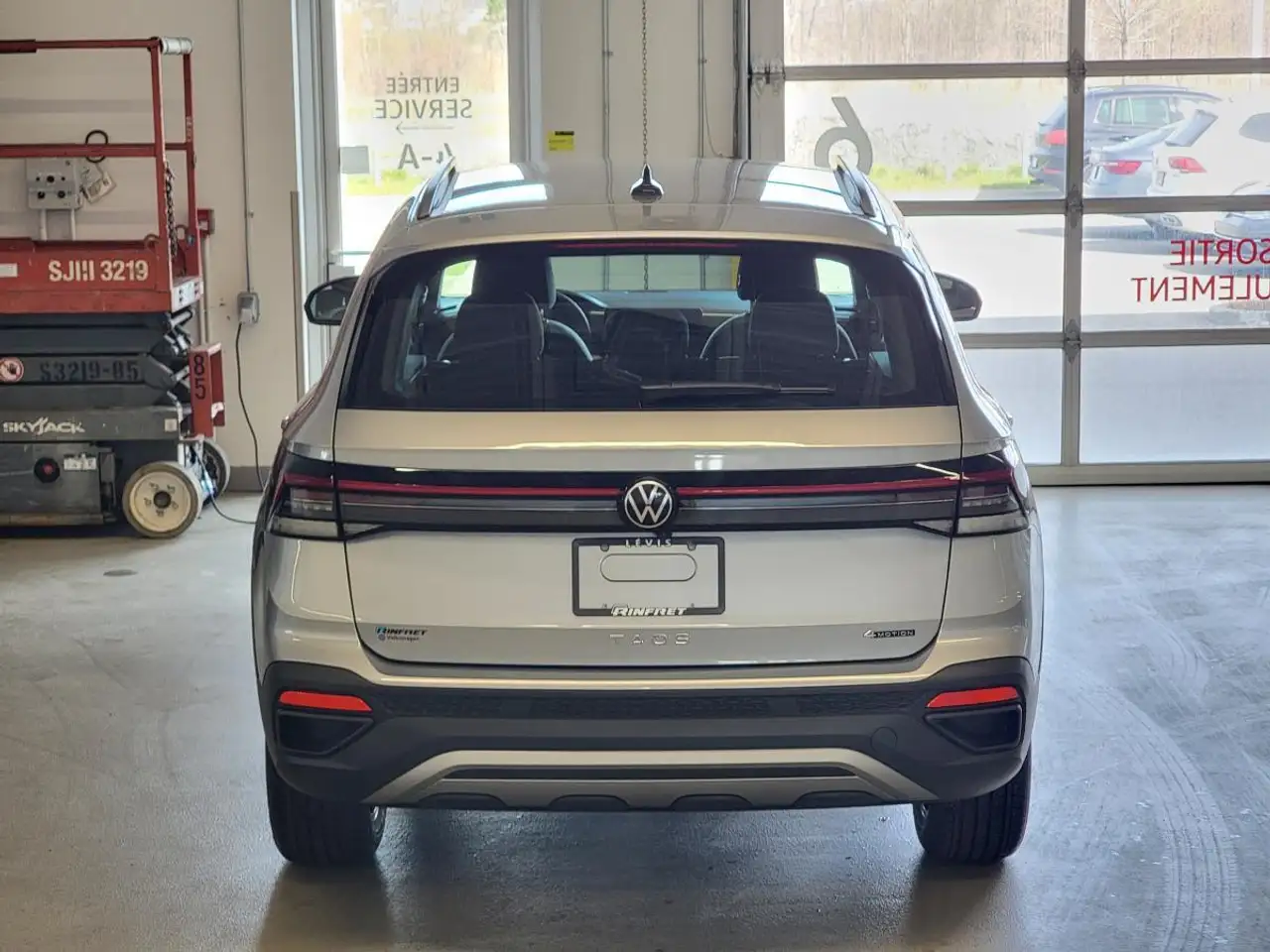 Volkswagen Taos снимка Volkswagen Taos