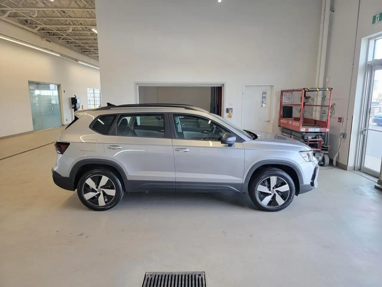 Volkswagen Taos снимка Volkswagen Taos