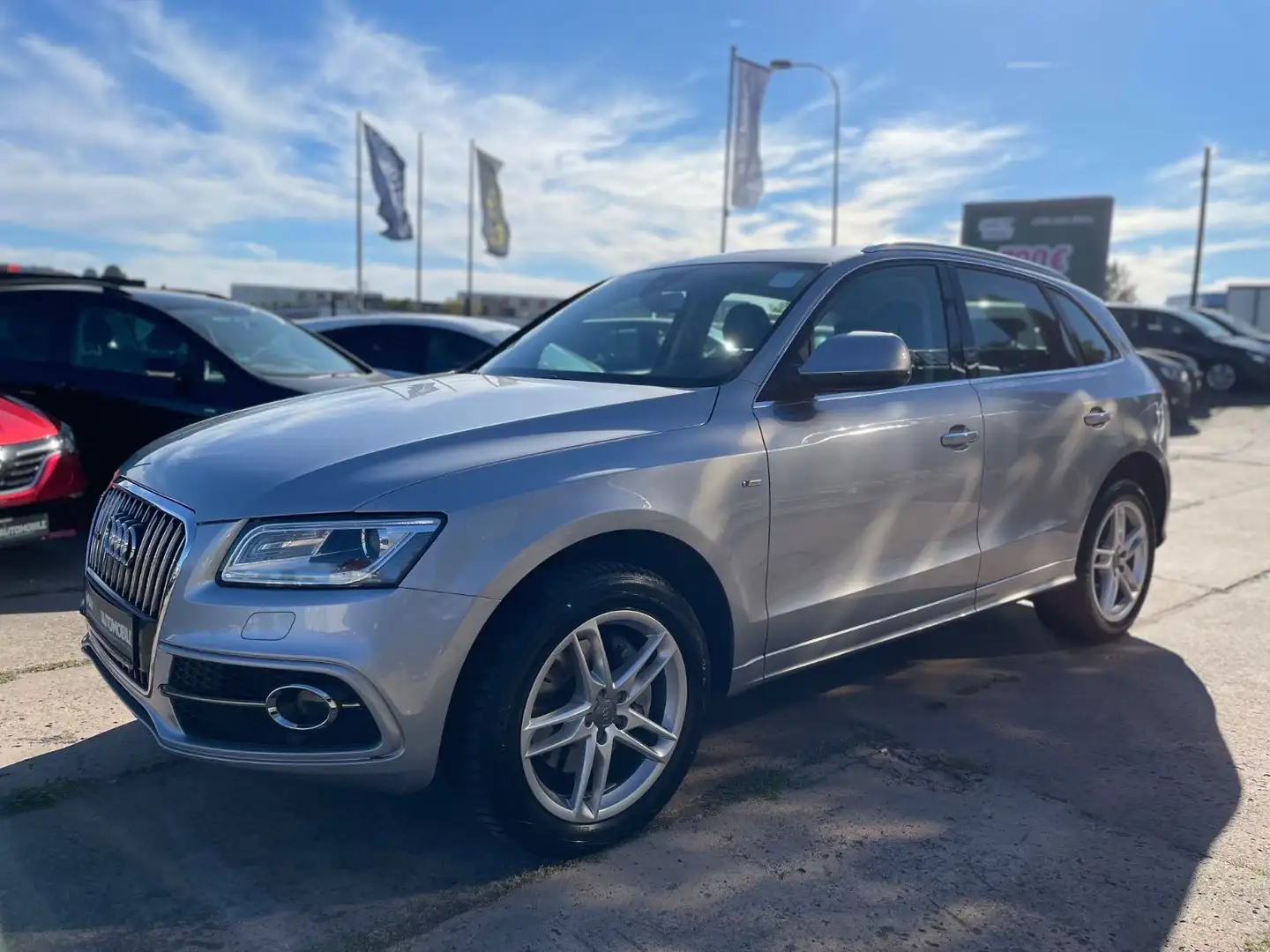 Audi Q5 3.0 TDI quattro Silber - 2
