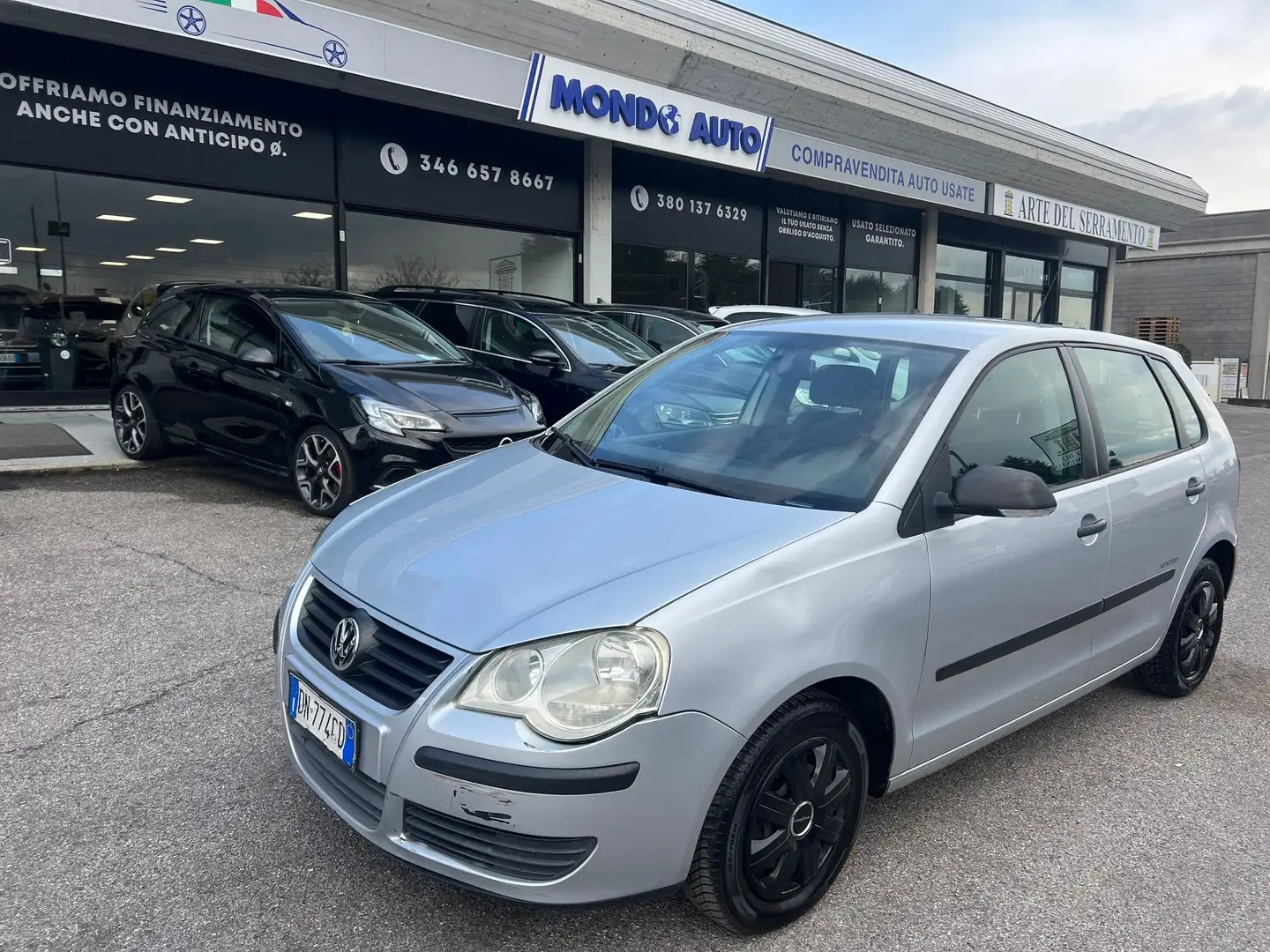 Volkswagen Polo 5p 1.2 United 60cv*OK NEOPATENTATI Argento - 1