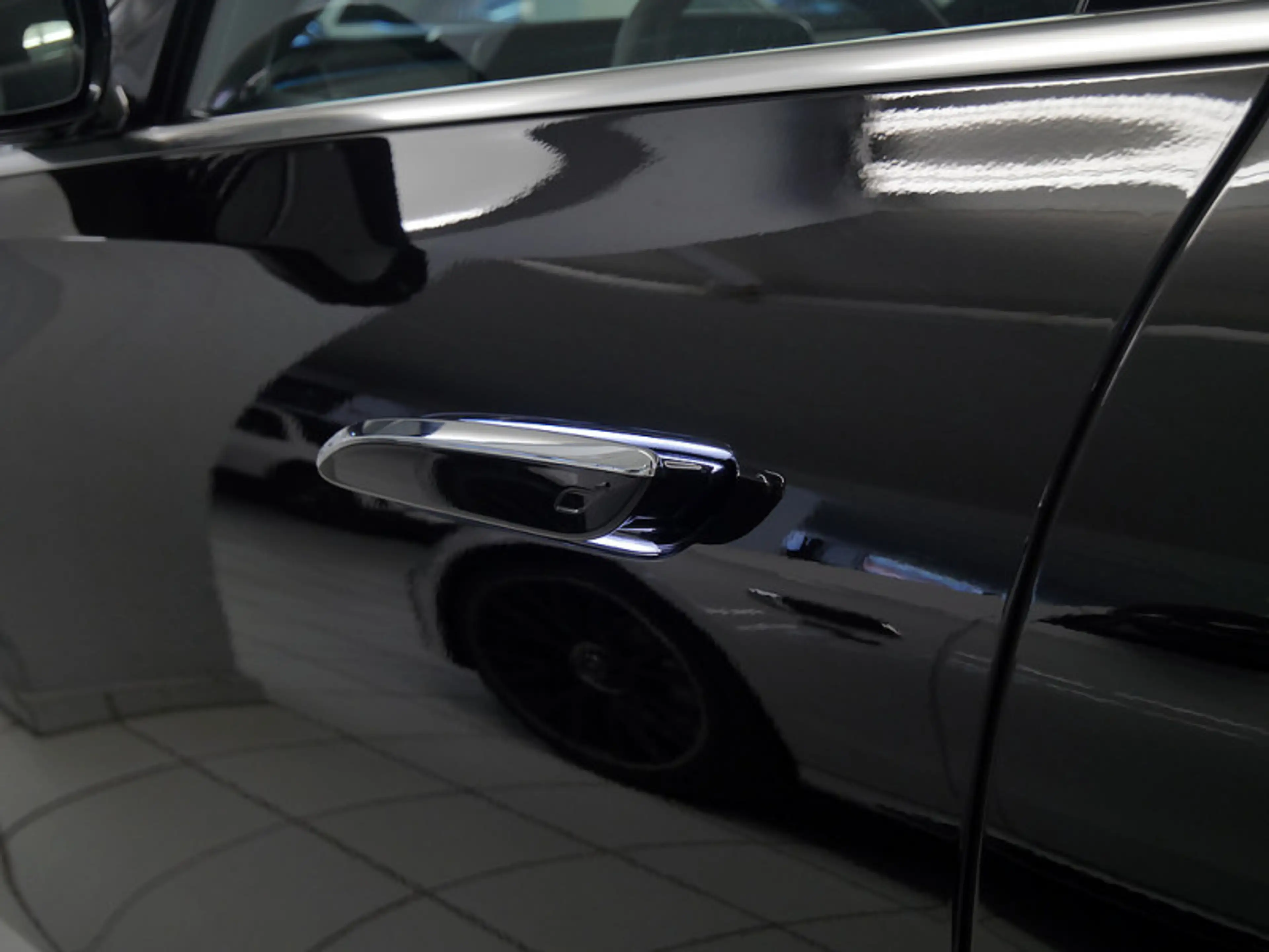 Mercedes-Benz E 200 , AVANTGARDE MEMO 360 DISTR KAMERA SPUR — photo 12