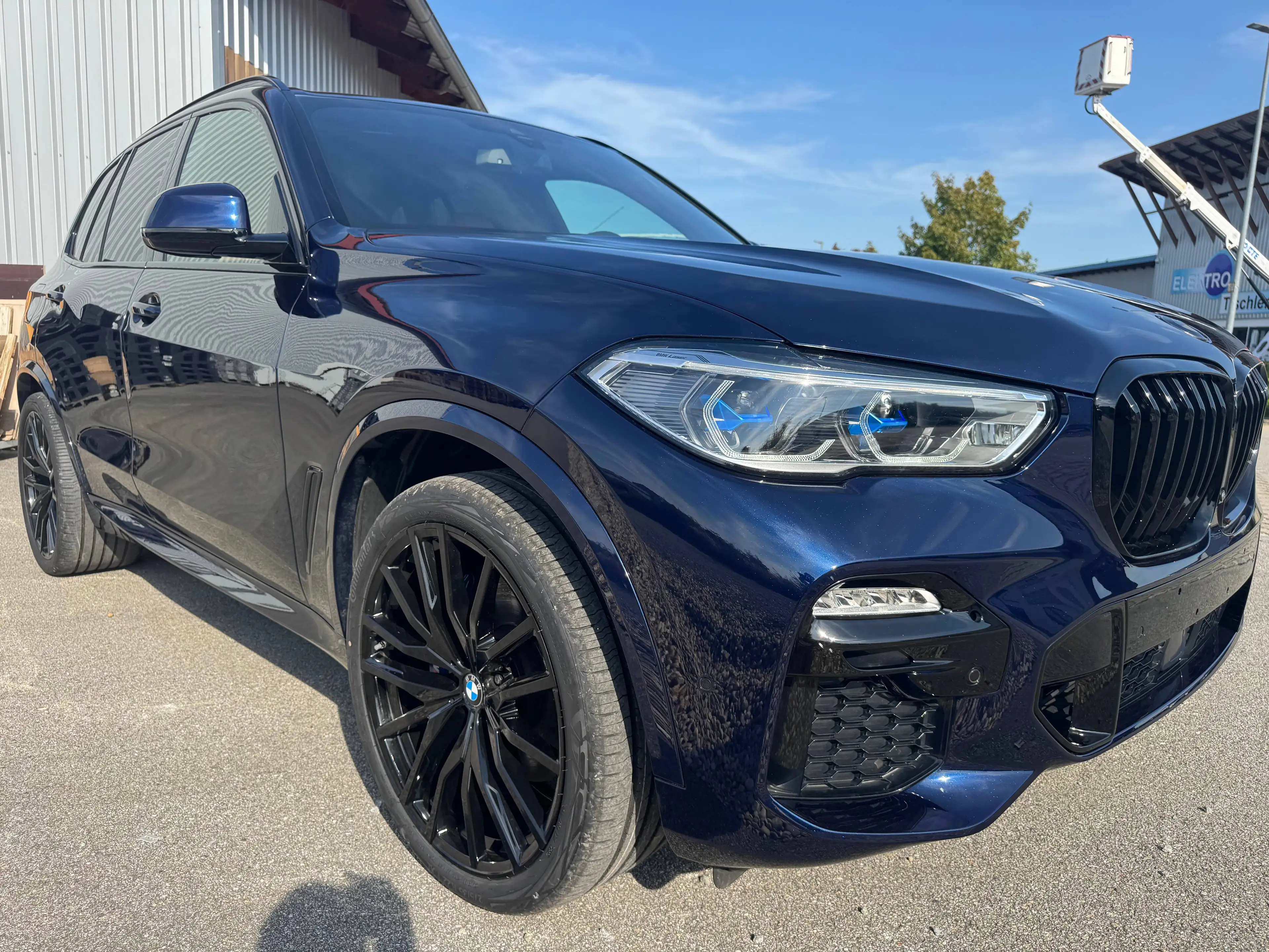 BMW X5 xDrive 30 d M SPORT *HEADUP*AHK*NAVI*KAMERA*TOP* — photo 6