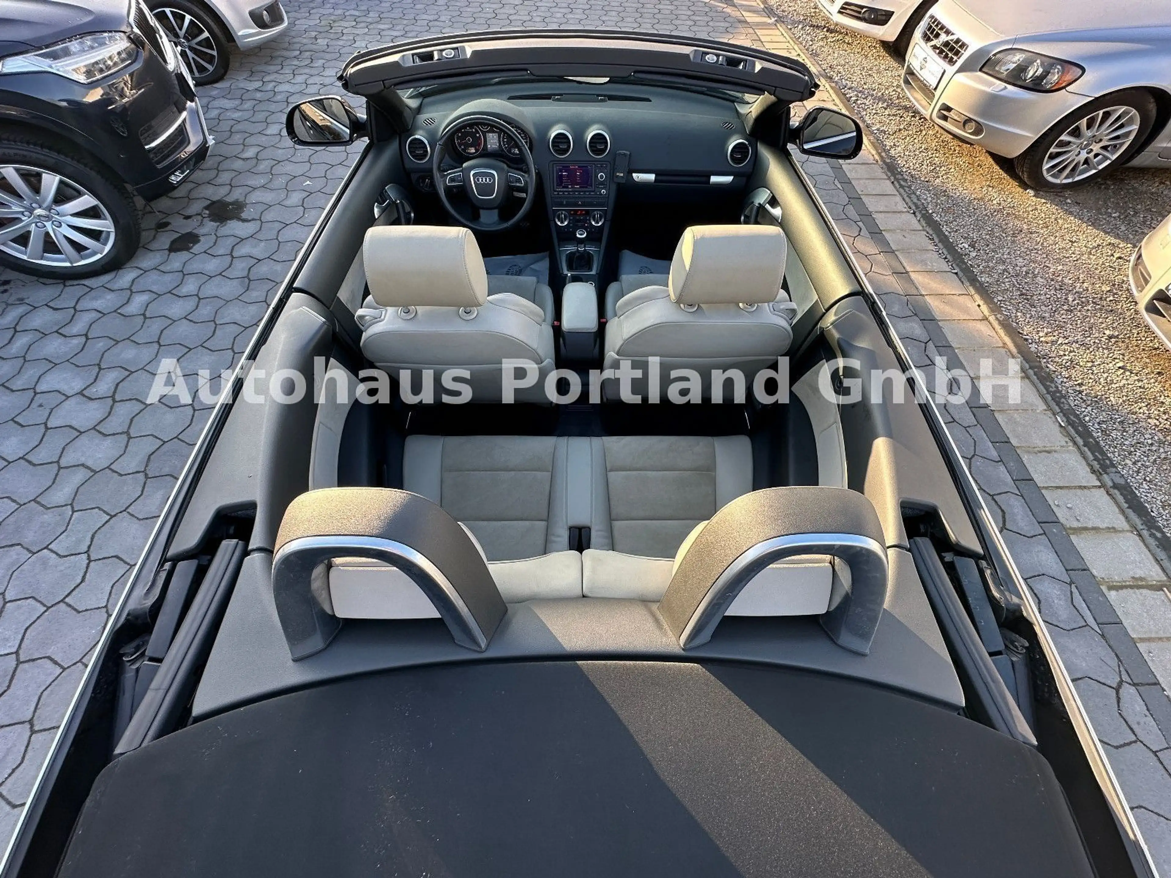 Audi A3 Cabriolet Ambition 1.8/TOP/S-Heft/SHZ/Navi/Xe — photo 8