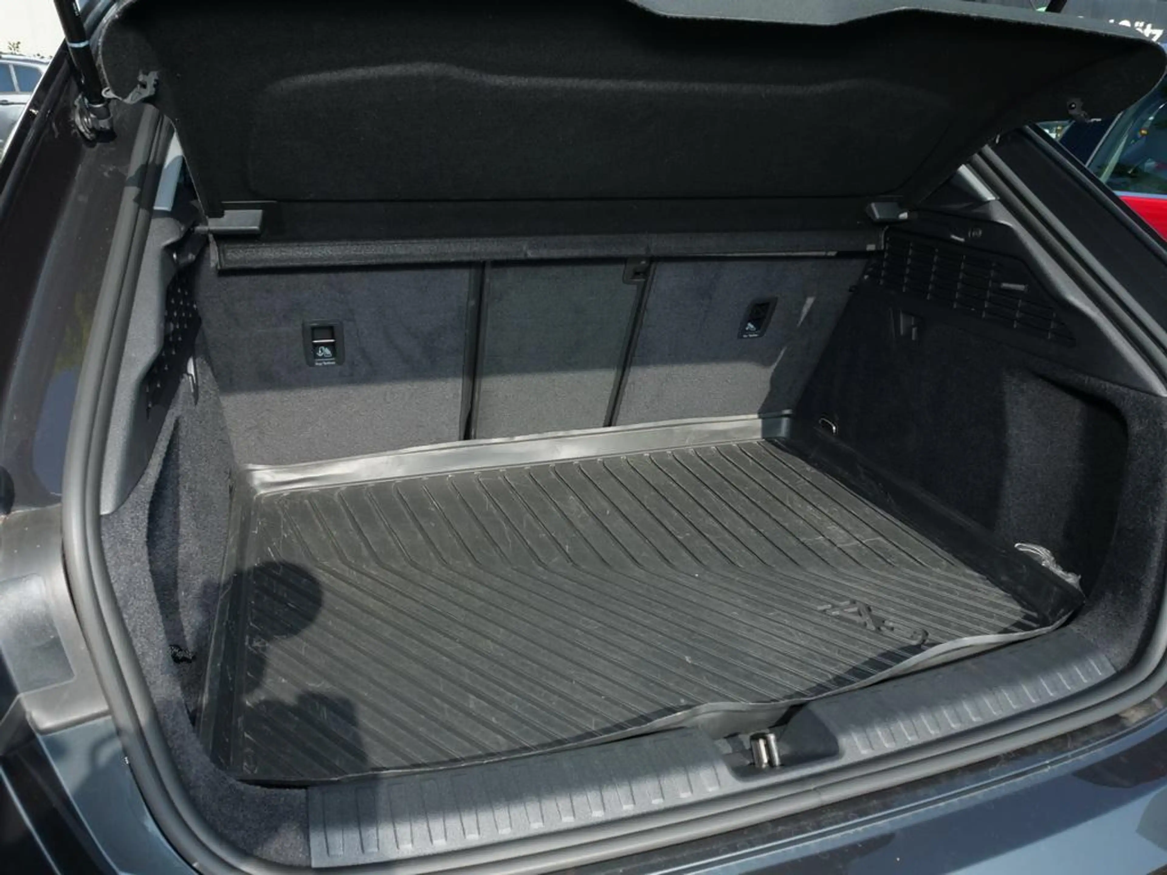 Audi A3 advanced 35TFSI S-tronic ACC+MATRIX — photo 9