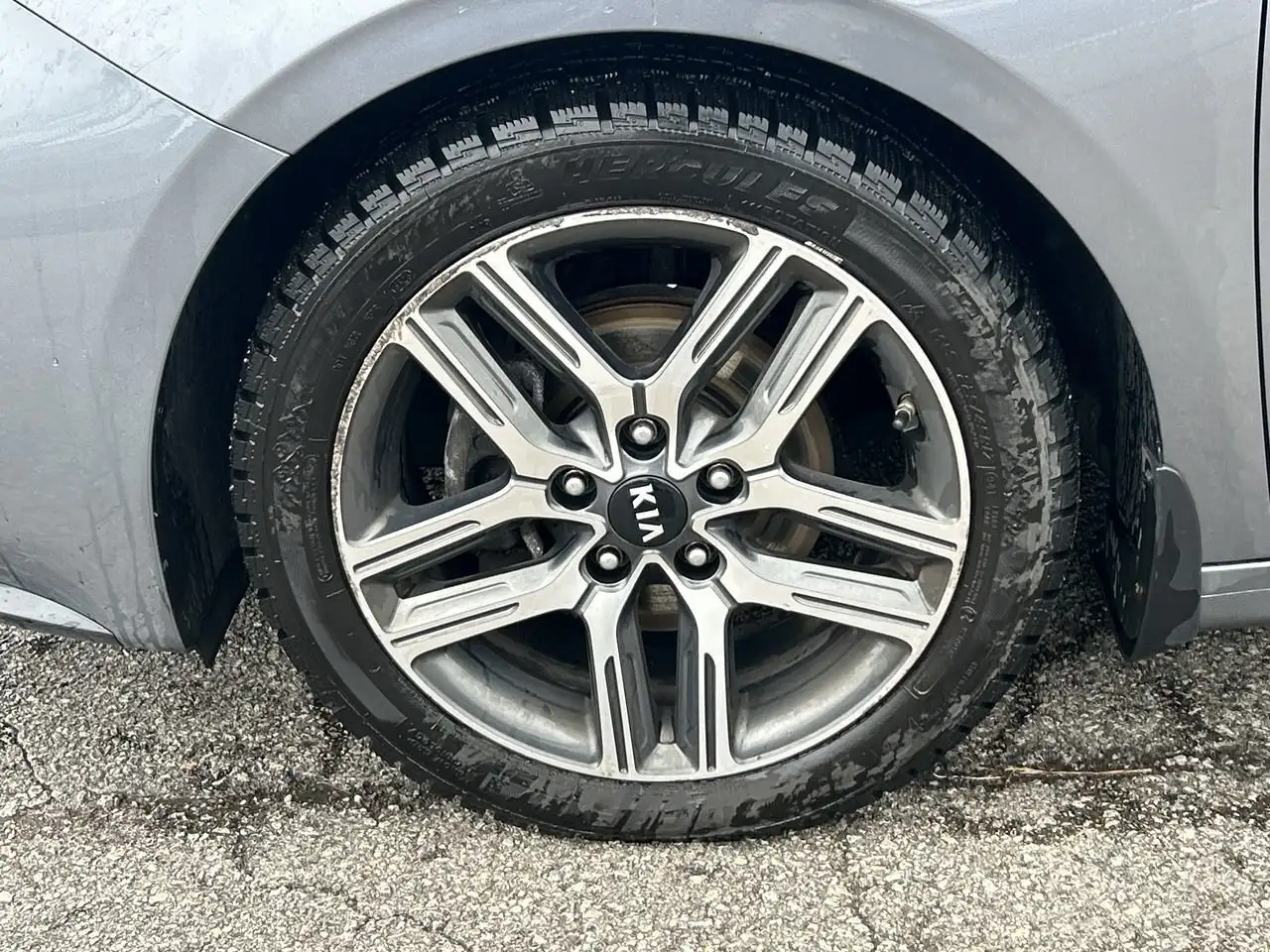 Kia Forte снимка Kia Forte