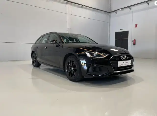 Audi A4 Avant Advanced 40 TDI 140kW quatt S tron