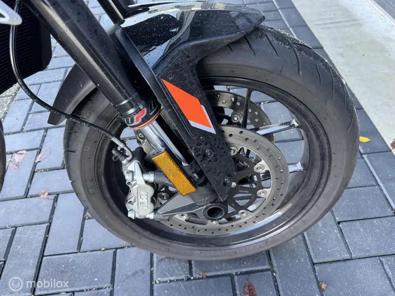 KTM 790 Duke - foto 6