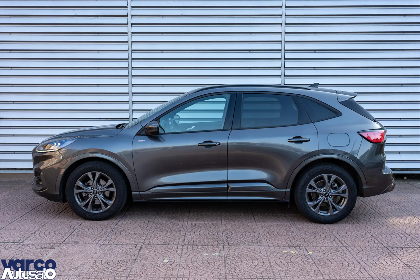 Ford Kuga Kuga 2.5 full hybrid ST-Line 2wd 190cv cvt Grau - 2