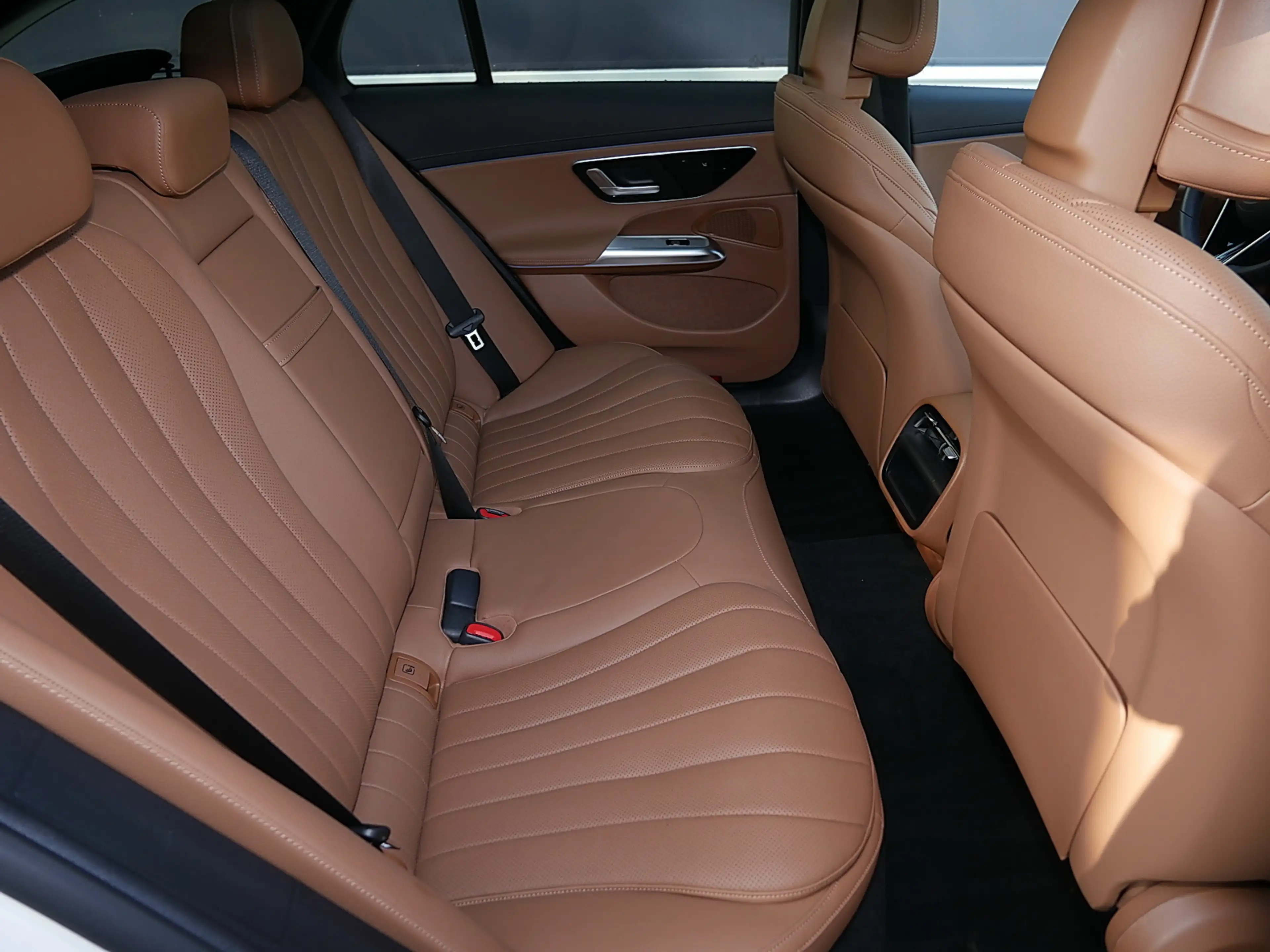 Mercedes-Benz E 450 d 4MATIC T-Modell All-Terrain Avantgarde — photo 7