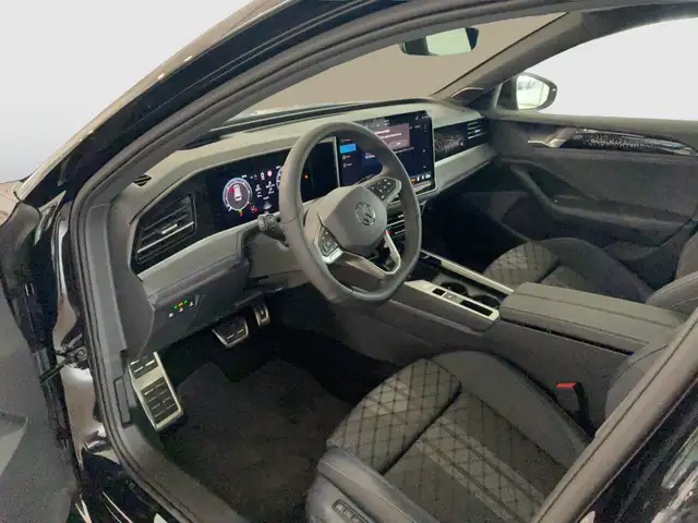 Volkswagen Passat Variant Sport TDI 4MOTION DSG Ansicht 8