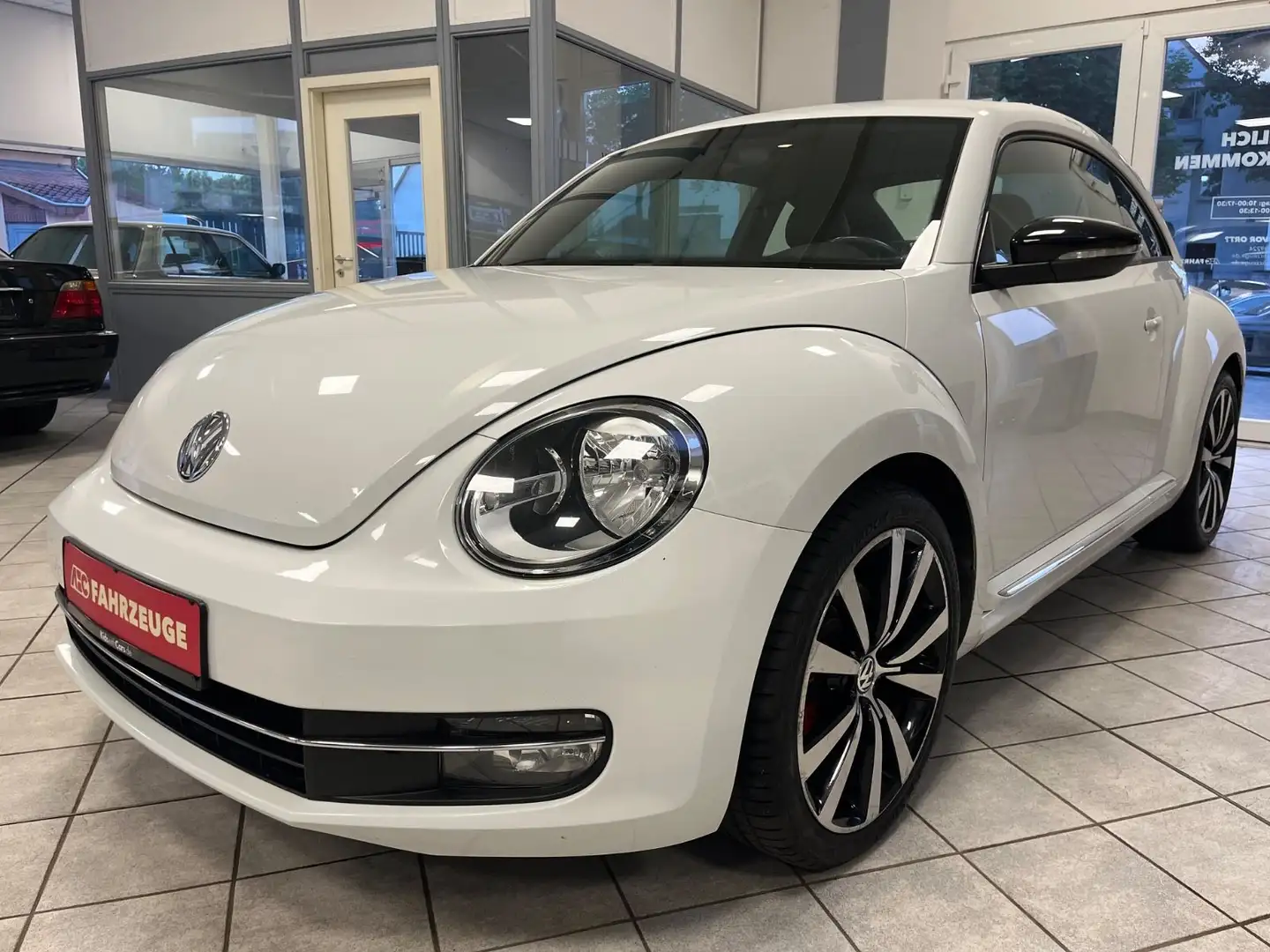 Volkswagen Beetle 2.0 Sport DSG / Leder / HU NEU / 19 Zoll Weiß - 2