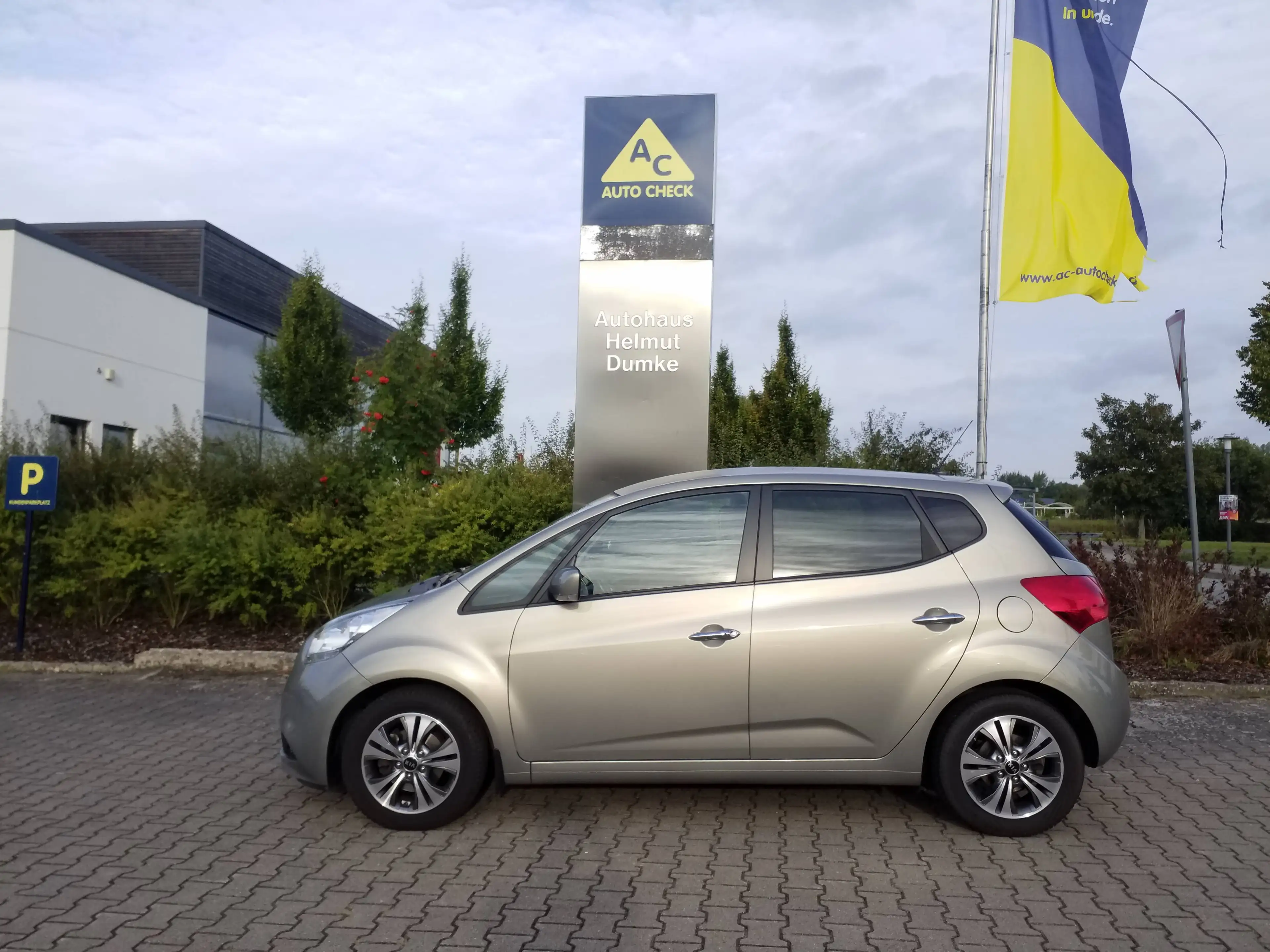 Kia Venga Venga 1.6 CVVT UEFA EURO 2016
