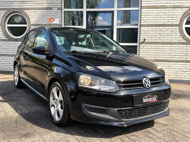 Volkswagen Polo view 3