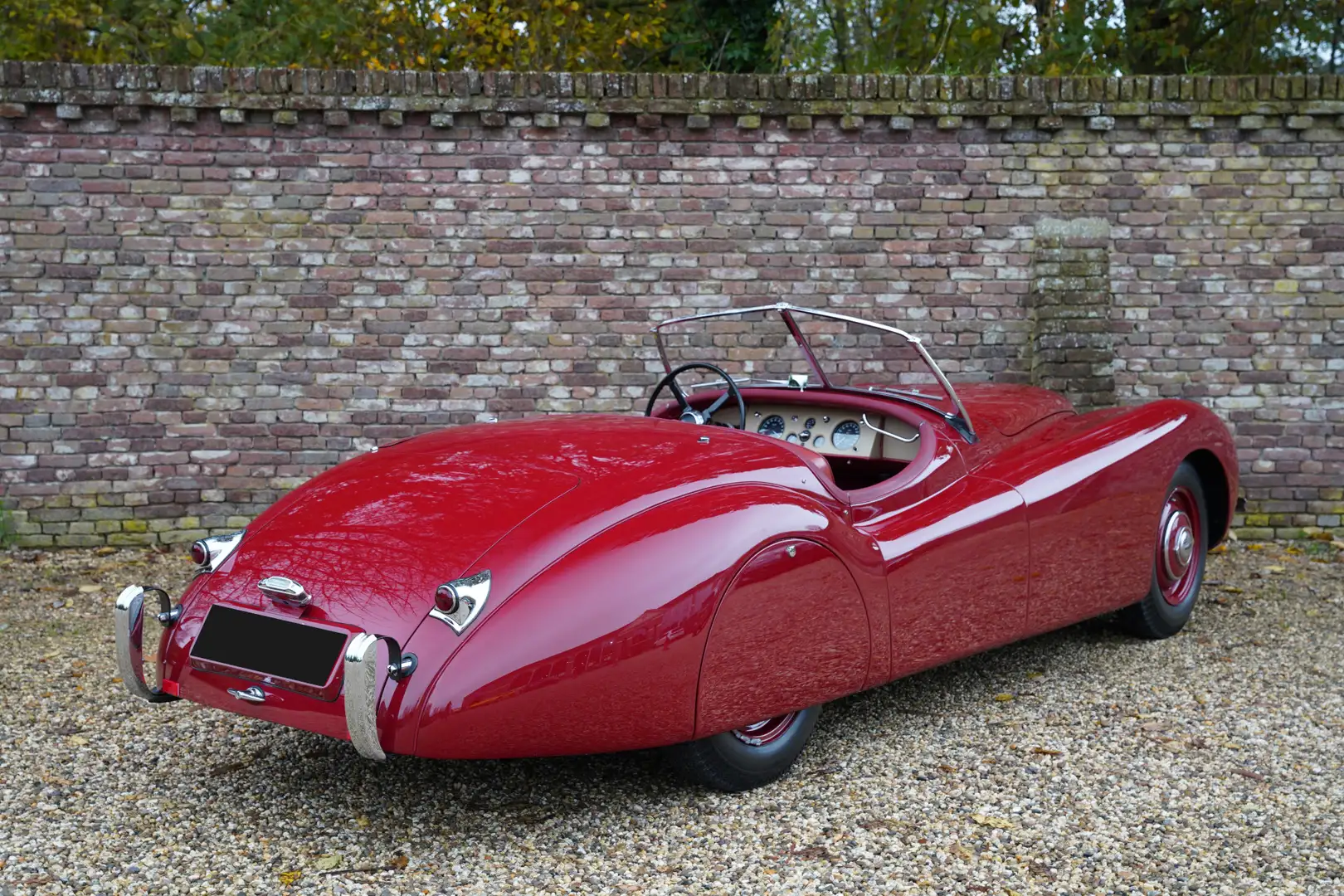 Jaguar XK XK120 OTS PRICE REDUCTION! Alloy Roadster One of 1 Rouge - 2
