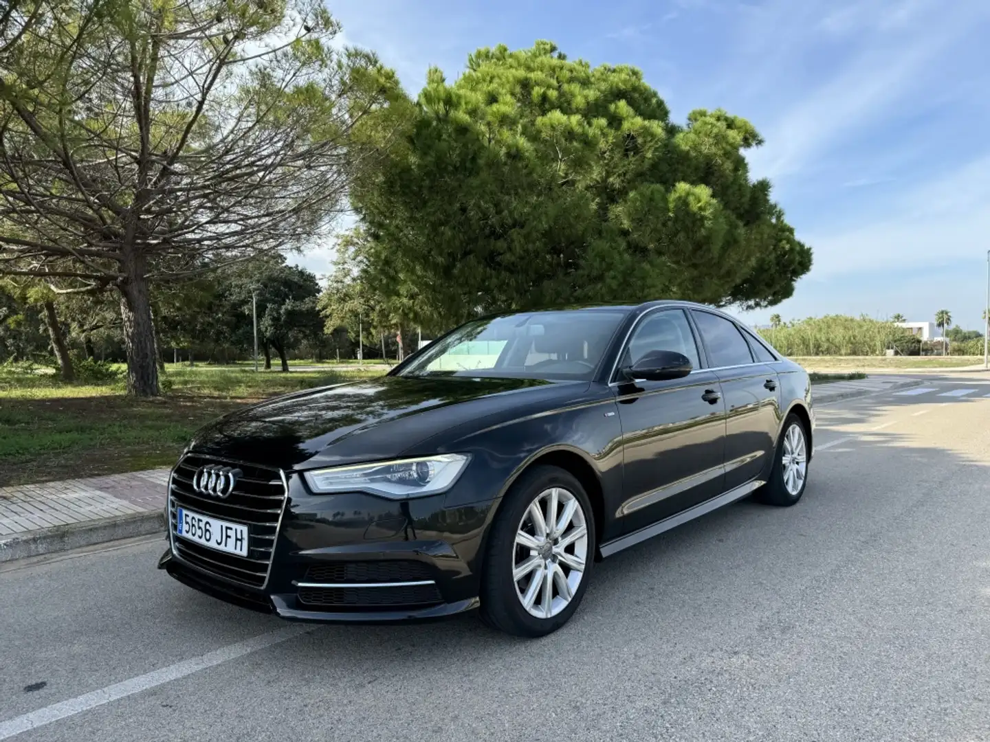 Audi A6 2.0TDI S-Tronic 110kW Nero - 1