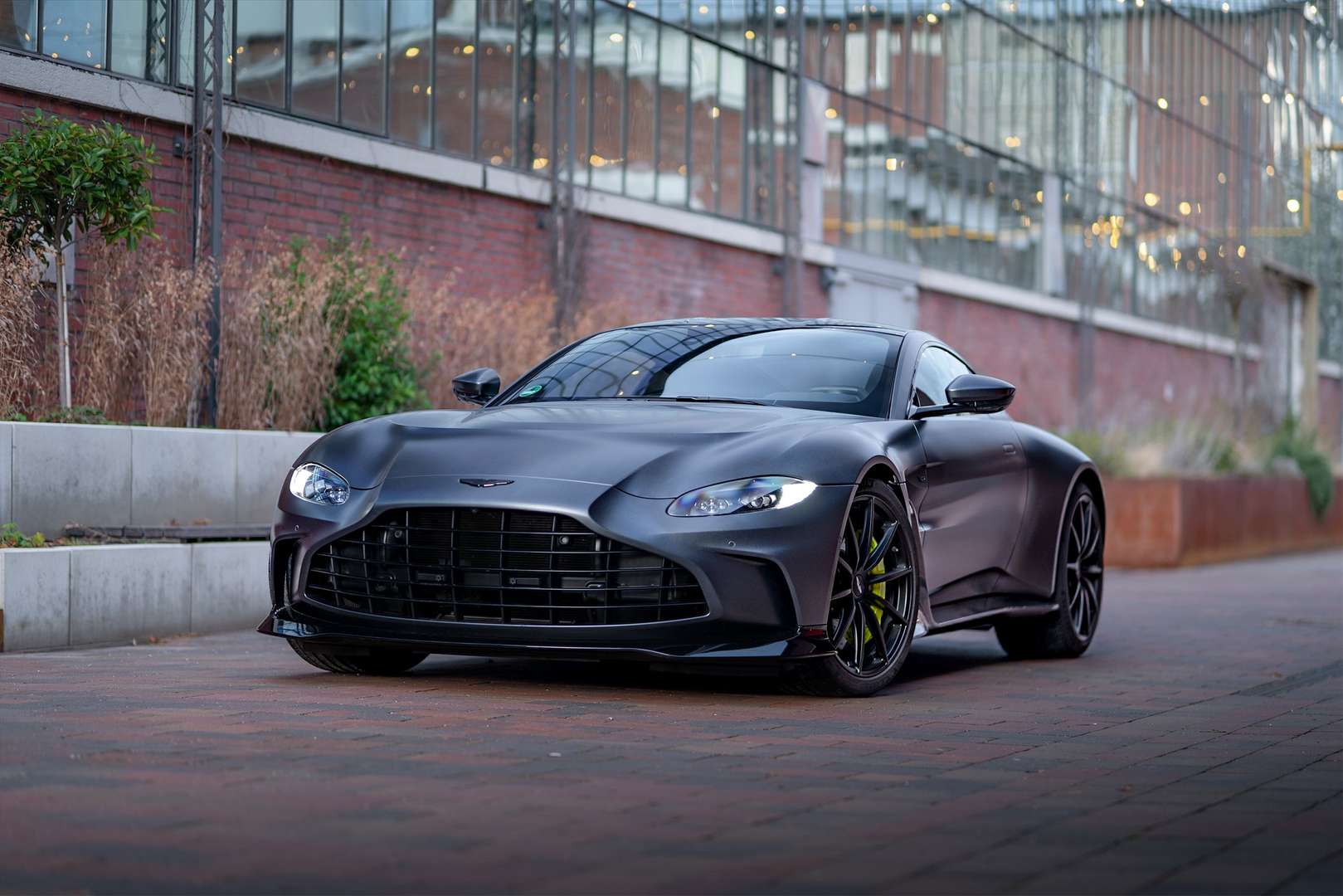Aston Martin Vantage V12 LIMITED - - Joinsteer - #2