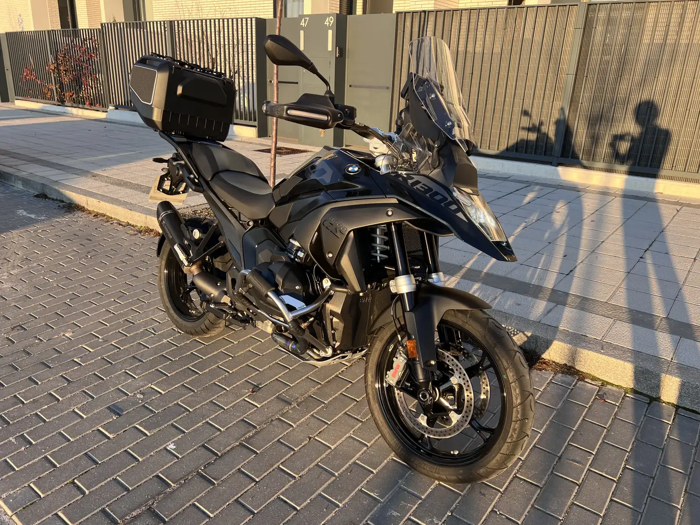 BMW R 1300 GS Triple Black - 1