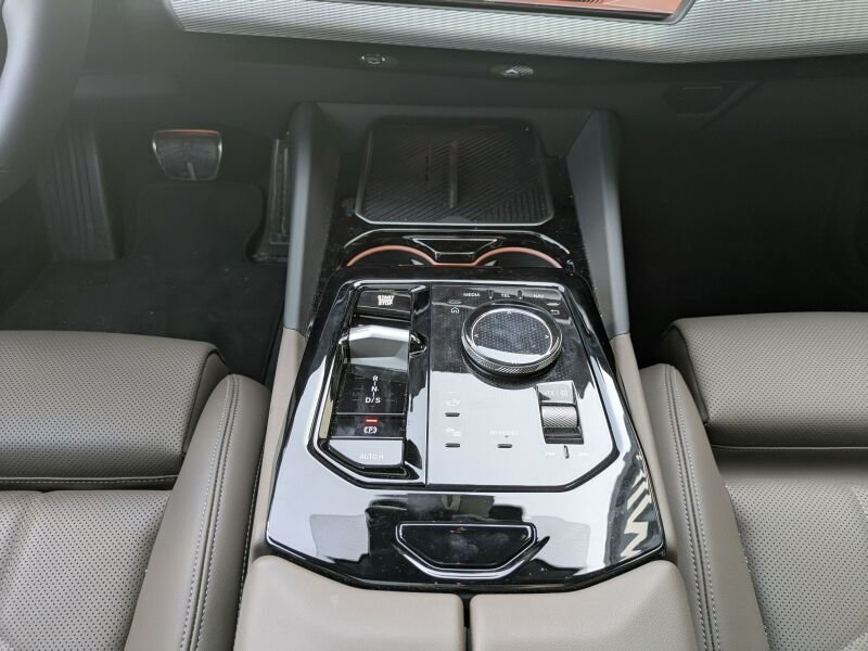 BMW 550 e xDrive Touring M Sport *AKTIONSPREIS* — photo 10