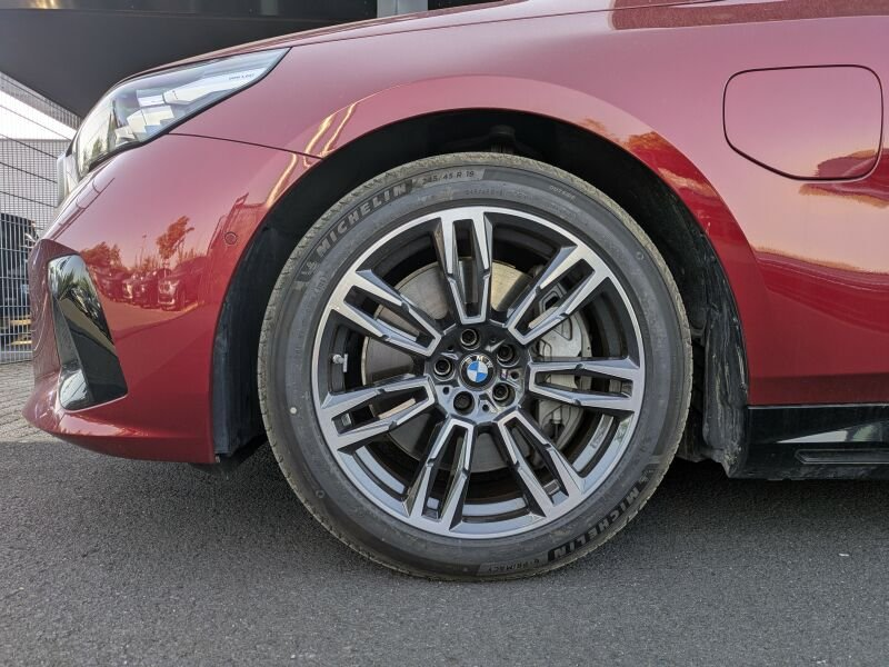 BMW 550 e xDrive Touring M Sport *AKTIONSPREIS* — photo 13