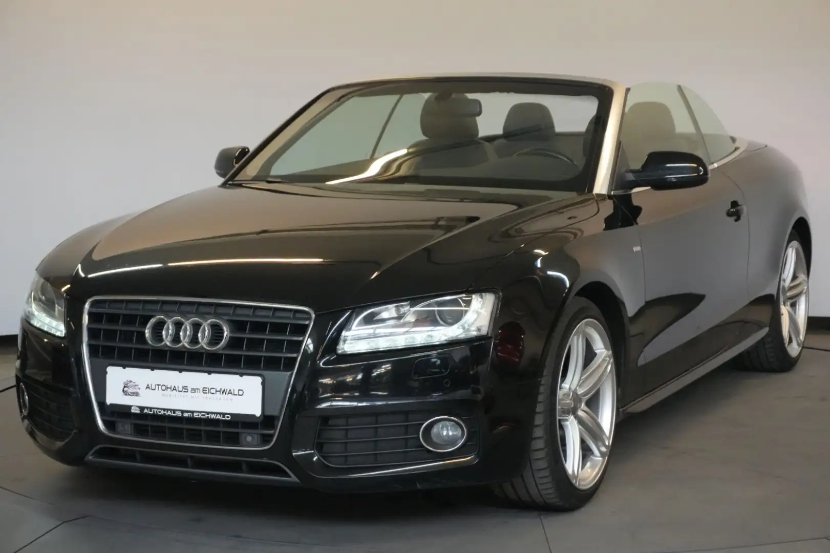 Audi A5 Cabriolet 2.0 TFSI  s line StzHzg PDC Schwarz - 2